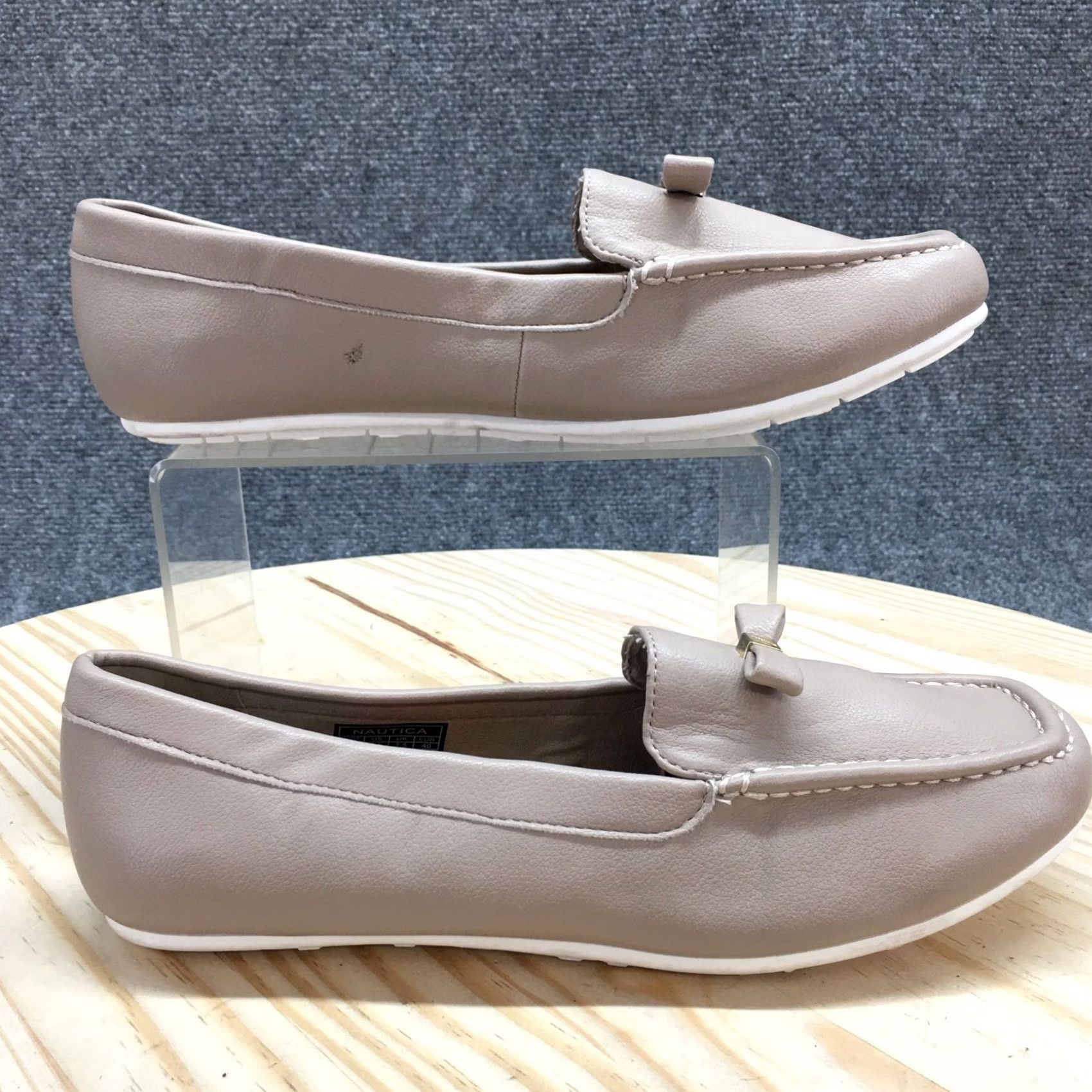 Nautica Nautica Shoes Womens 9.5 Loafer Brown Faux Leather Slip On Bow Low Top Size L / US 10 / IT 46 - 2 Thumbnail