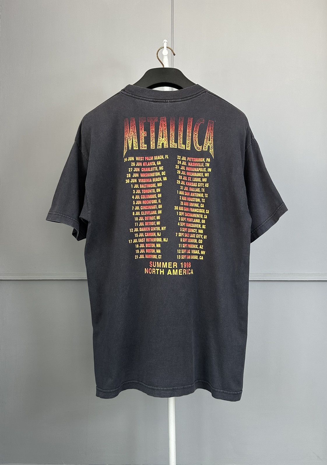 Metallica Vintage 1998 Metallica Summer Tour Tee Size US L / EU 52-54 / 3 - 5 Thumbnail