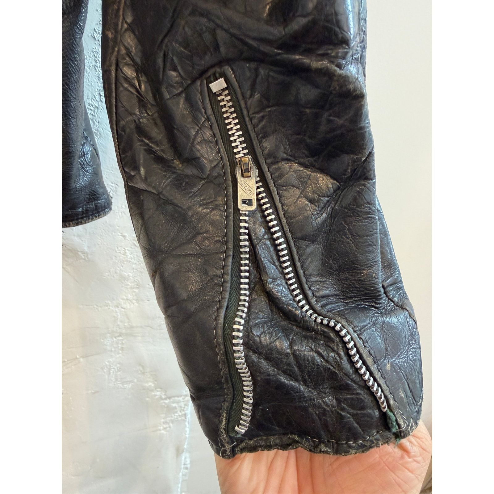 Vintage Vintage 60's Leather Motorcycle Biker Jacket Size US L / EU 52-54 / 3 - 6 Thumbnail