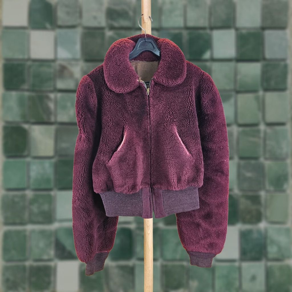 Vintage VINTAGE OAKBURY BURGUNDY SHEEPSKIN SHEARLING JACKET SZ W-MEDIUM Jacket Womens Size M / US 6-8 / IT 42-44 - 1 Thumbnail