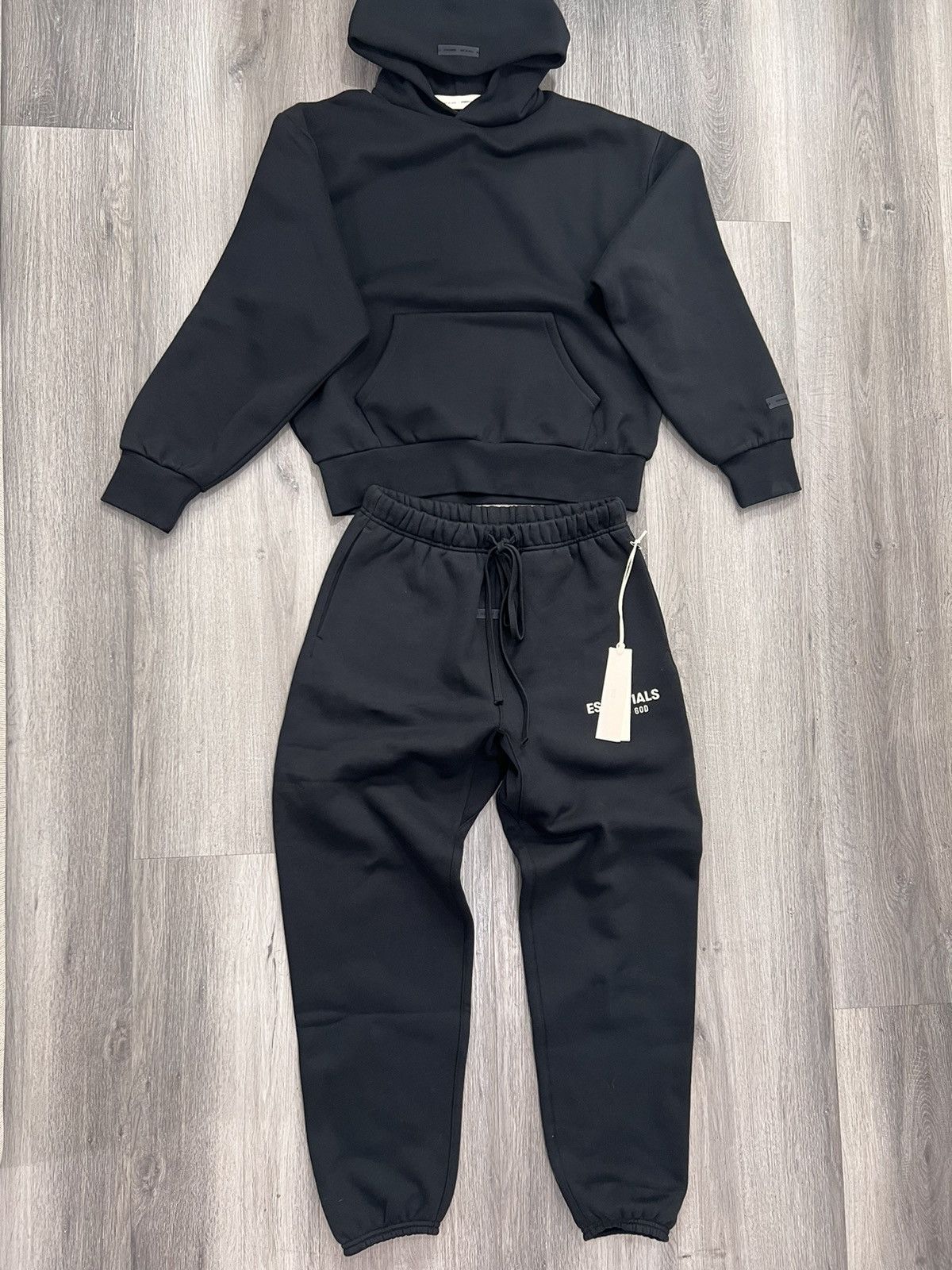 Fear of God Fear of God Essentials tracksuit black size XS Size US XS / EU 42 / 0 - 1 Thumbnail