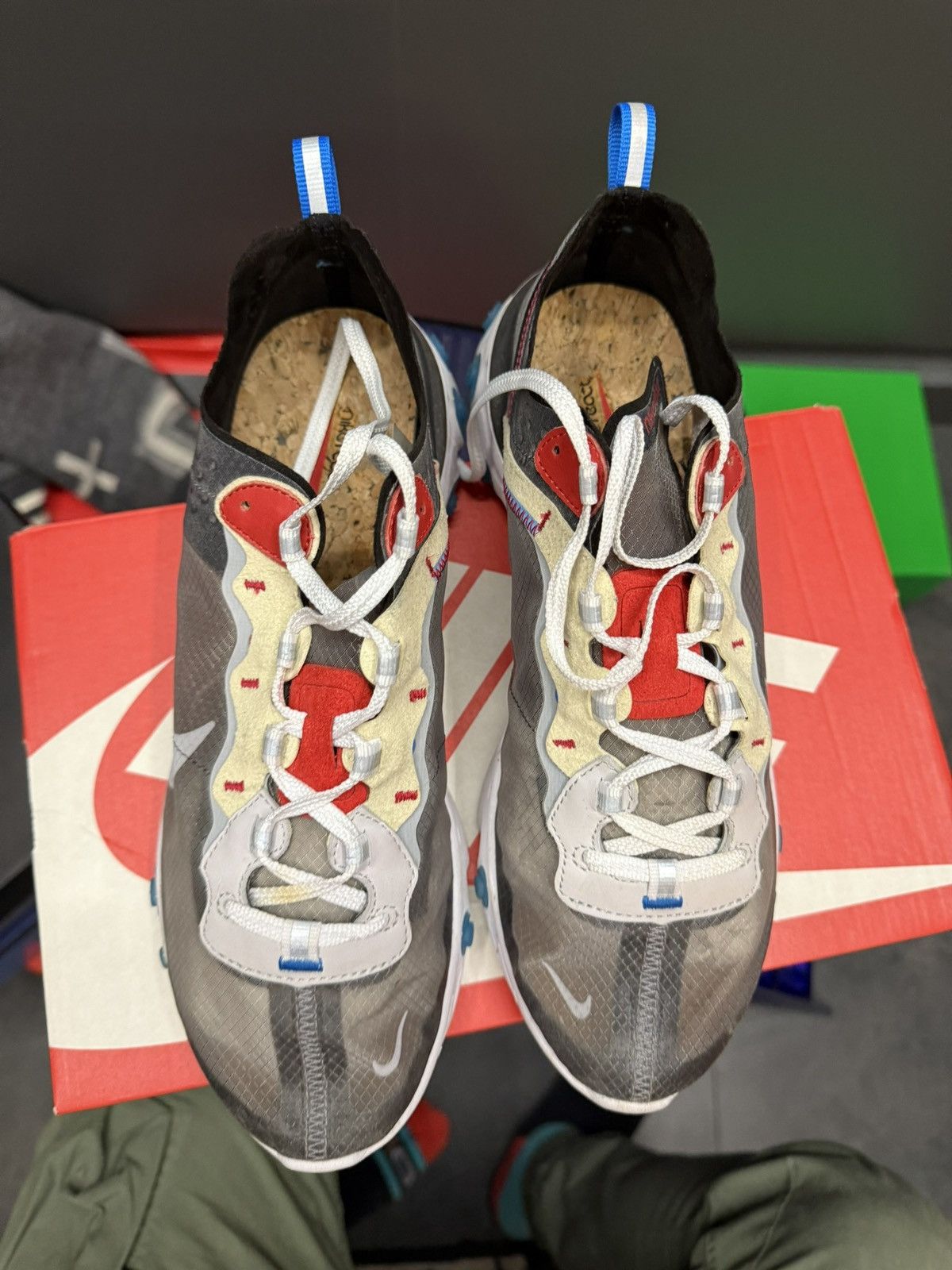 Nike Nike React Element 87 Dark Grey Photo Blue 9.5 AQ1090-003 Size US 9.5 / EU 42-43 - 6 Thumbnail