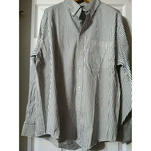 Roundtree & Yorke, Casual Button Down