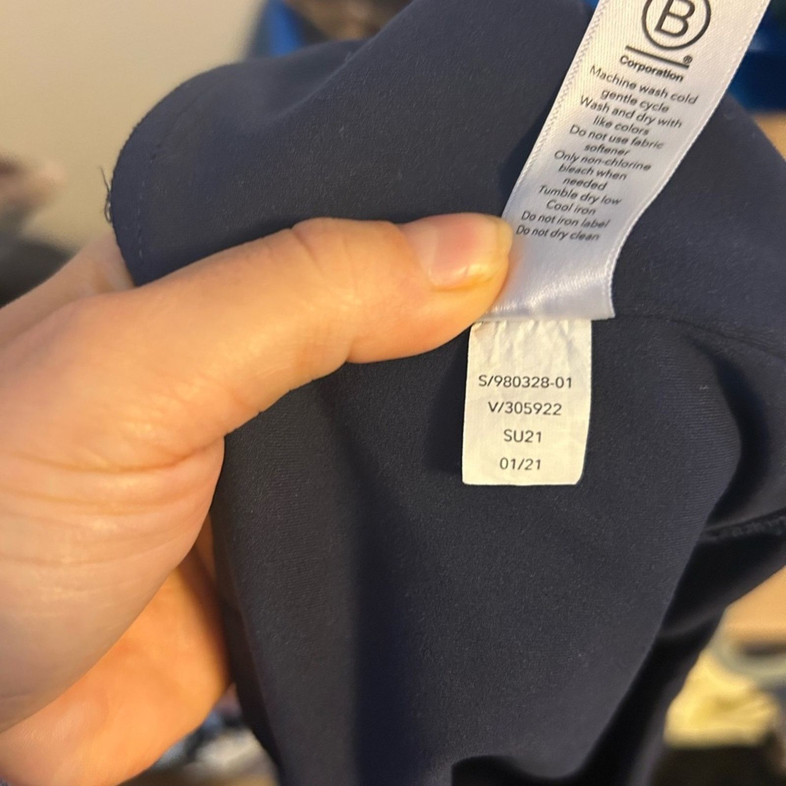 Athleta Athleta Navy Blue Ultra High Rise Elation 9” Short Size 30" / US 8 / IT 44 - 5 Thumbnail