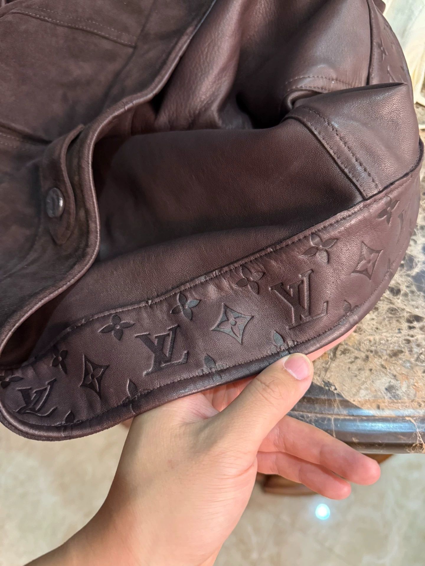 Louis Vuitton LV 2024 Fall Suede Jacket Size 50 New with Dustbag Size US M / EU 48-50 / 2 - 4 Thumbnail