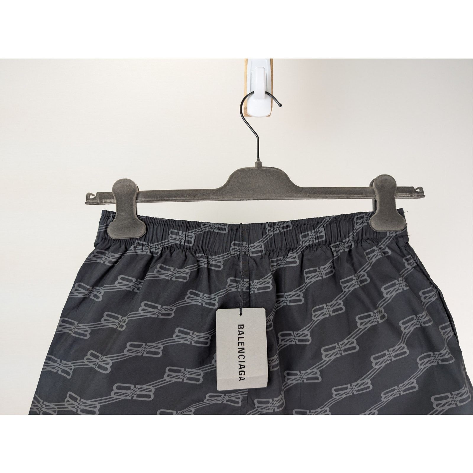 Balenciaga o1rshd1 BB Monogram Cotton Poplin Pyjama Shorts Black/Grey Size US 36 / EU 52 - 11 Thumbnail