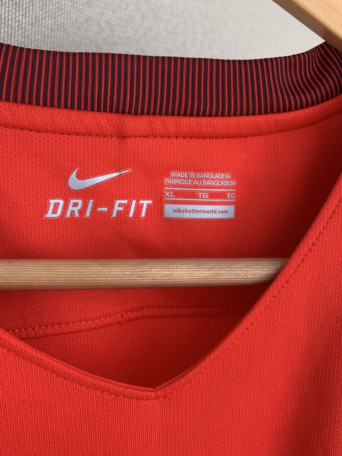 Nike Nike England 2016-2017 Away Shirt Soccer Jersey Size XL Size US XL / EU 56 / 4 - 5 Thumbnail