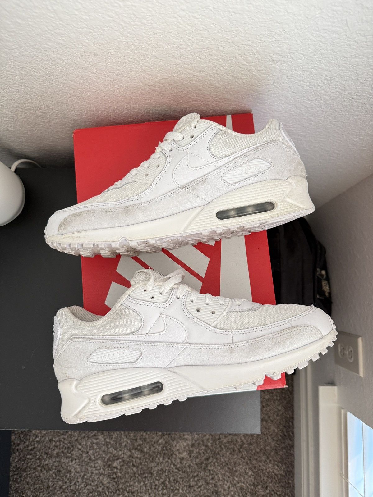 Nike Nike Air Max 90 Size US 9.5 / EU 42-43 - 2 Thumbnail