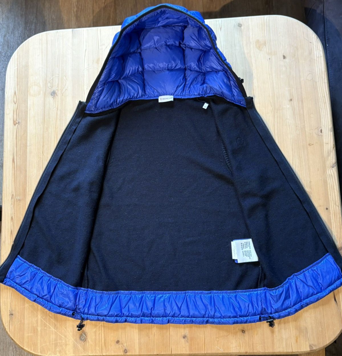 Moncler Moncler Maglia Gilet Size US S / EU 44-46 / 1 - 10 Thumbnail