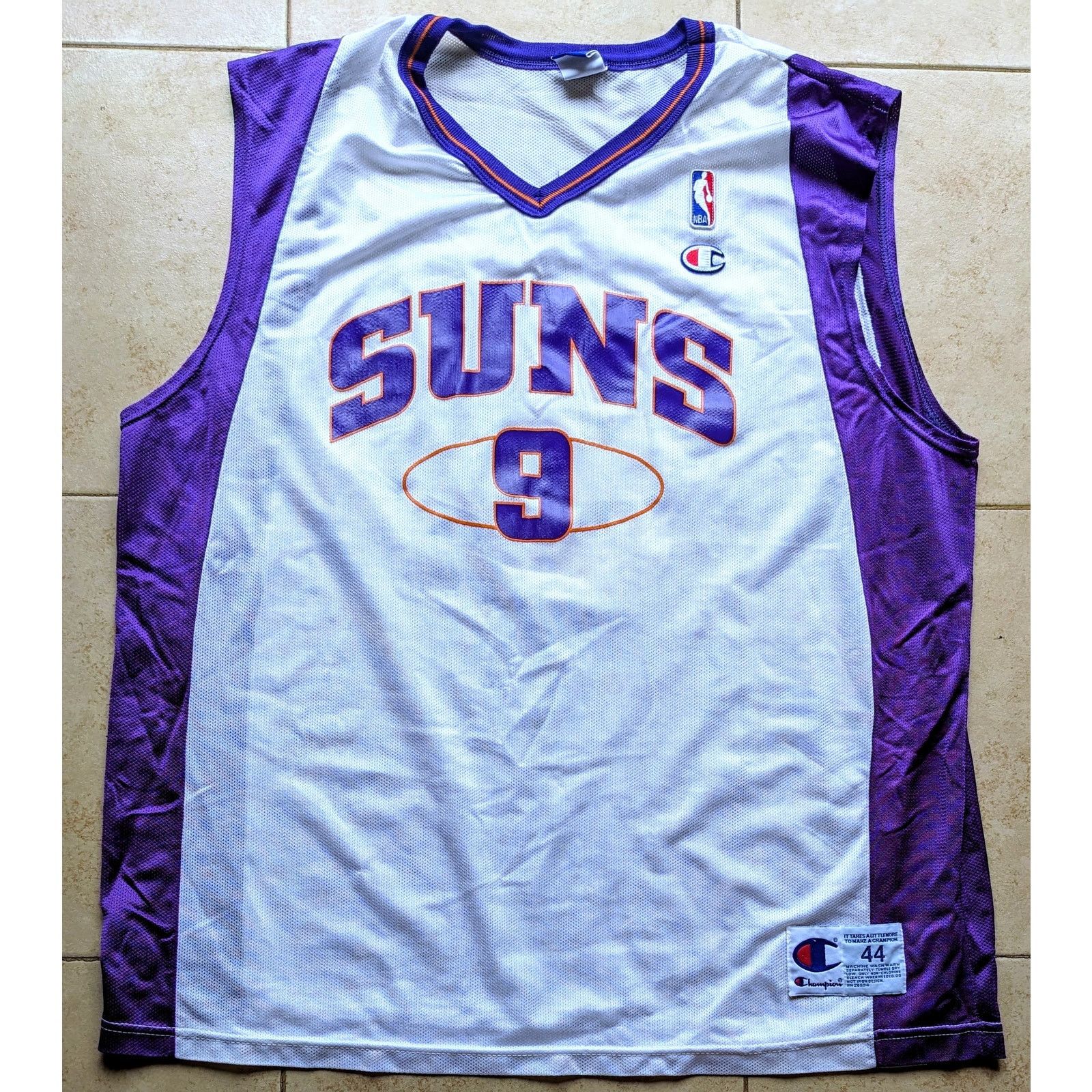 Champion × NBA MAJERLE 9 Phoenix Suns 2001 CHAMPION jersey 44 white NBA vtg Size US XL / EU 56 / 4 - 2 Thumbnail
