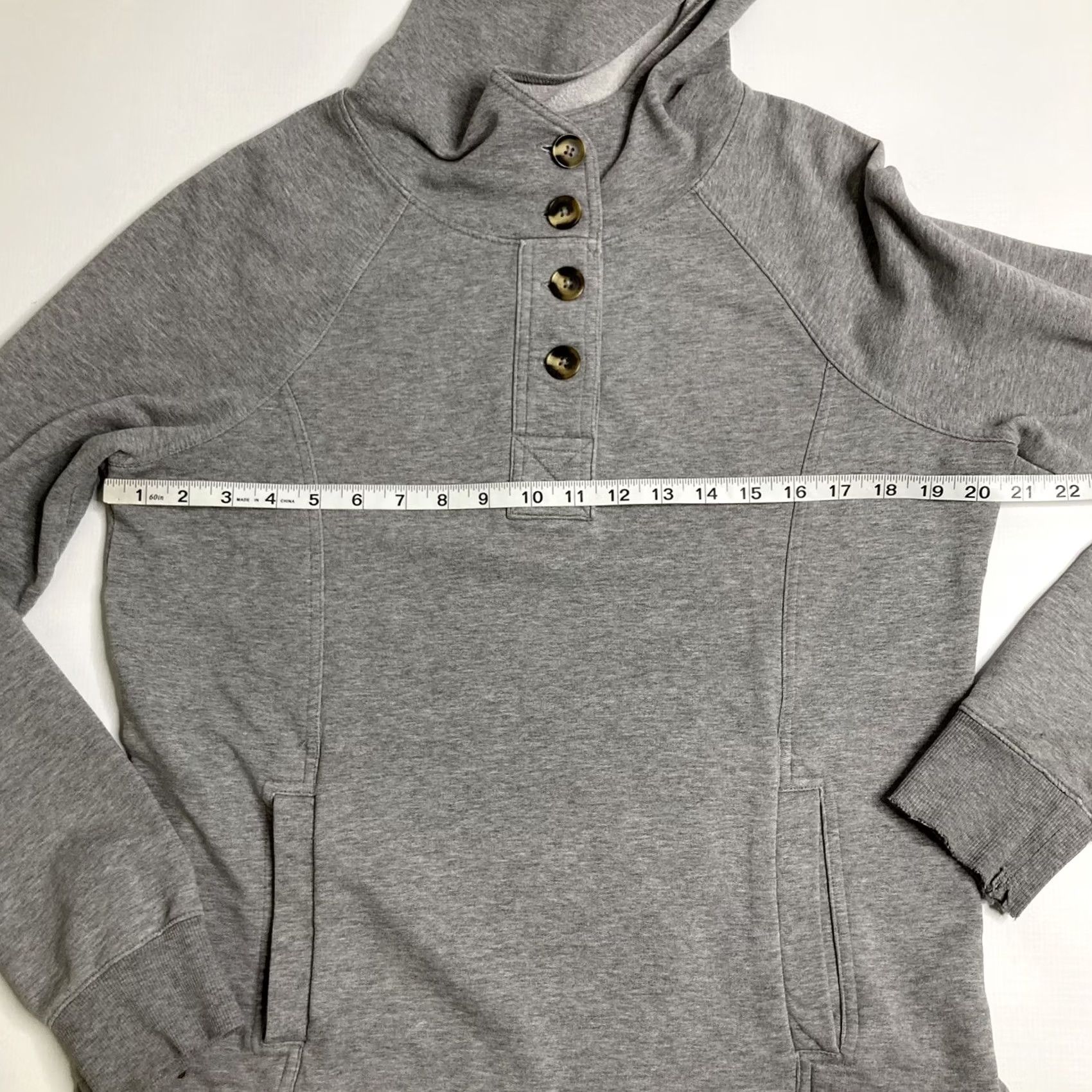 Converse Converse One Star Hoodie Womens XL Gray 4 Button Pullover Knit Raglan Sleeve Hooded Activewear Men/Women Size XL / US 12-14 / IT 48-50 - 5 Thumbnail