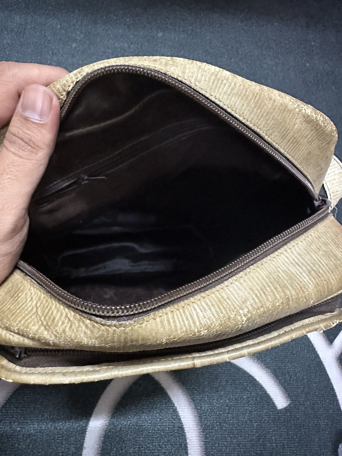 Fendi Fendi monogram sling bag Size ONE SIZE - 6 Thumbnail