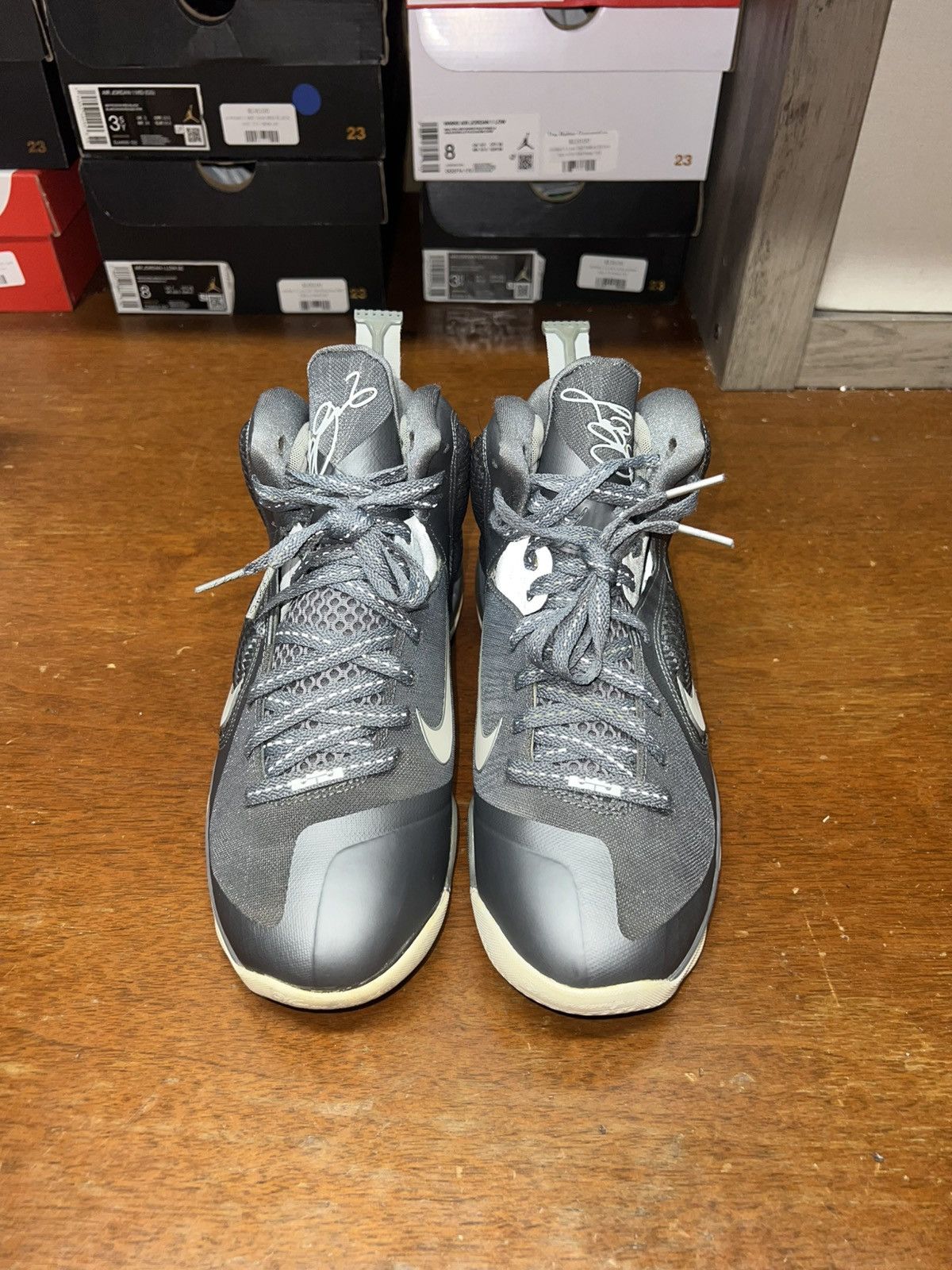 Nike Lebron 9 Cool Grey size 7.5 Size US 7.5 / EU 40-41 - 7 Thumbnail
