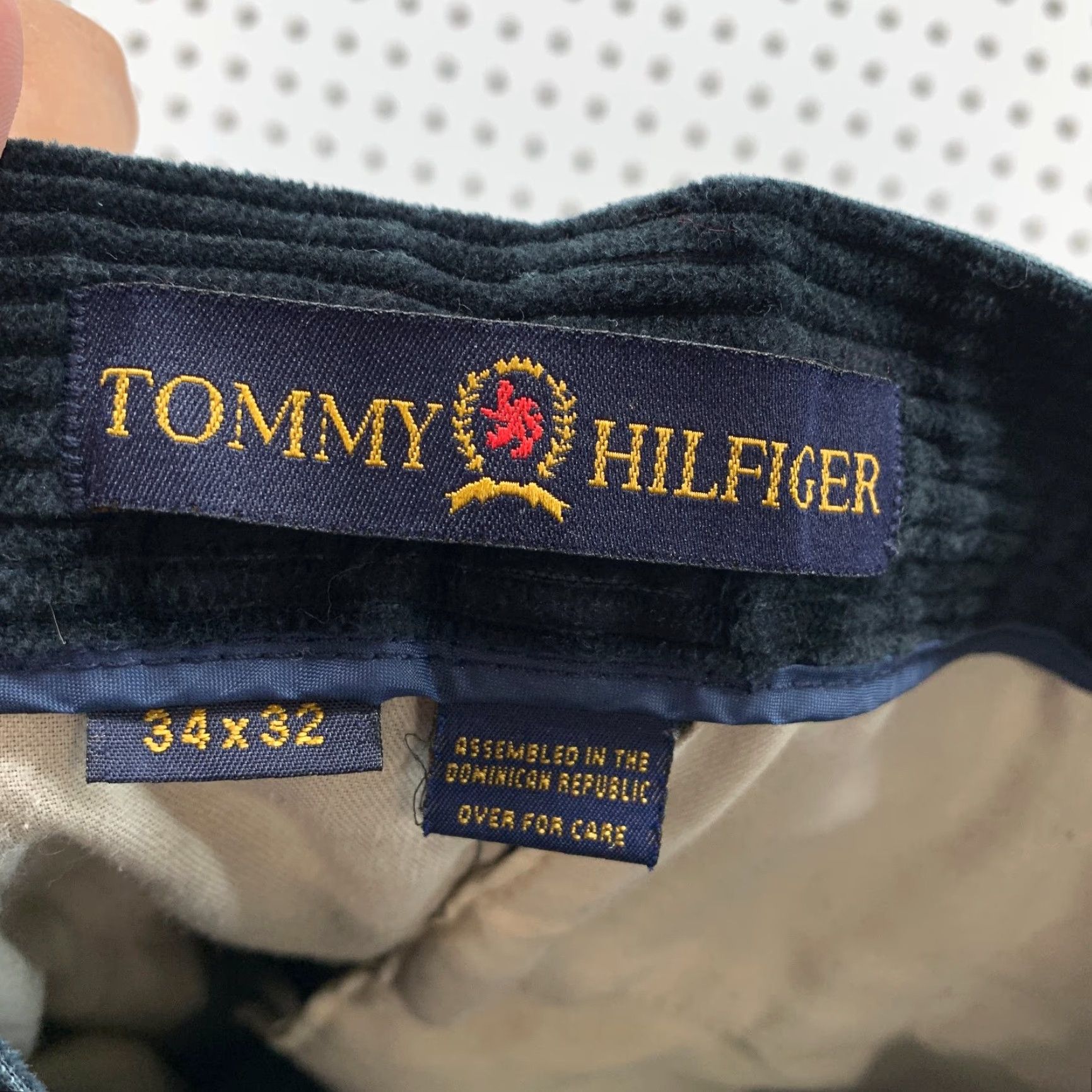 Tommy Hilfiger VINTAGE Tommy Hilfiger Corduroy Pants Mens 34x31 Black Pleated Pants Mens Black Corduroy 80s 90s Tommy Hilfiger Mens Size US 34 / EU 50 - 3 Thumbnail