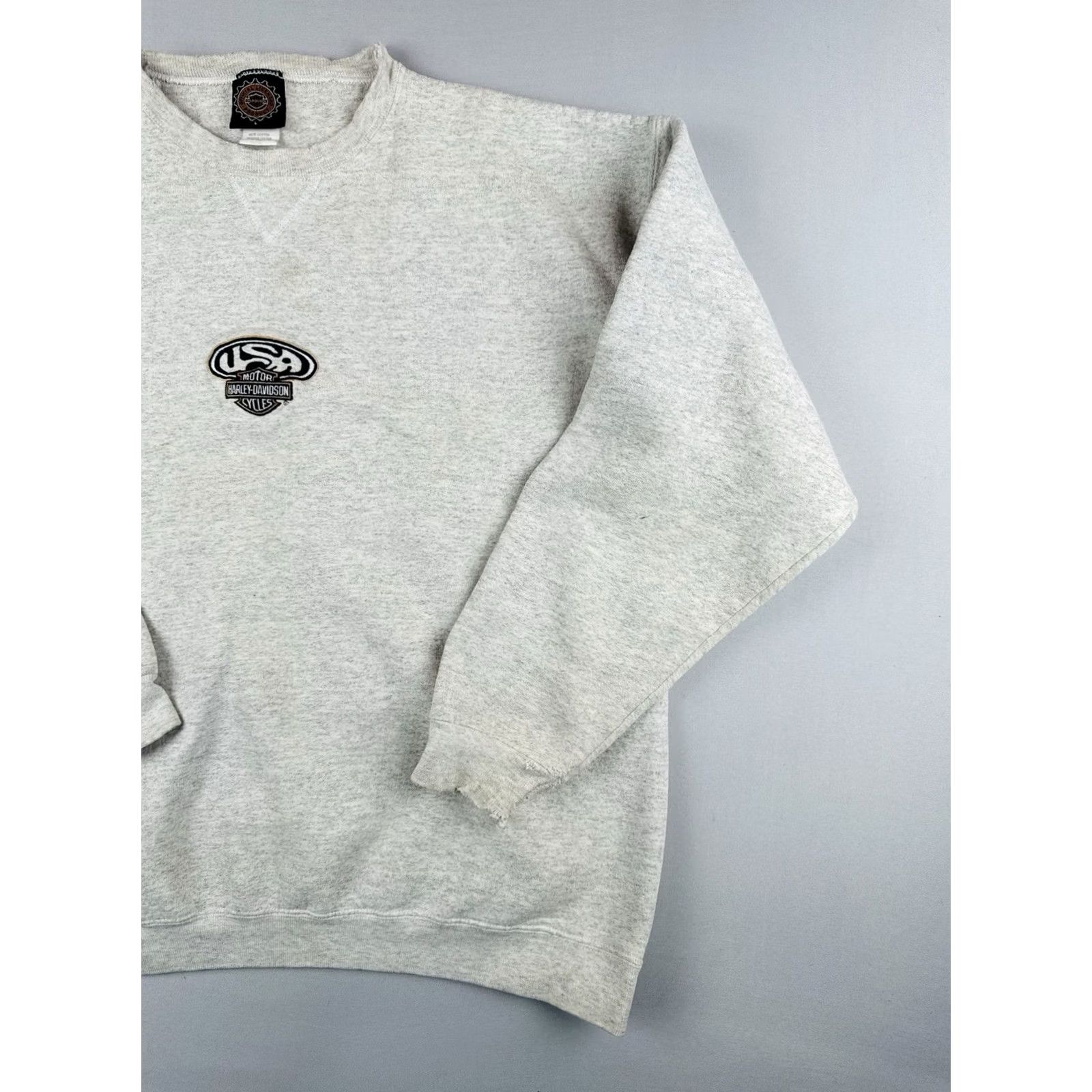 Harley Davidson VINTAGE Harley-Davidson Sweatshirt Embroidered Logo Biker USA Made Size L Gray Mens 90s Pullover Crew Neck Long Sleeve Shirt Size US L / EU 52-54 / 3 - 5 Thumbnail