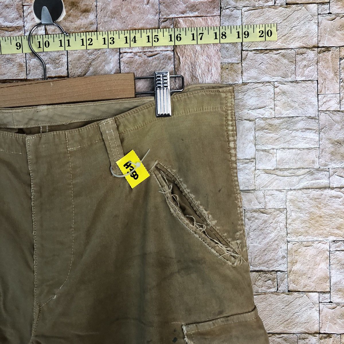HOLLYWOOD RANCH MARKET D HRM Hollywood Ranch Market Brown ripped cargo Pants #A350 Size US 32 / EU 48 - 9 Thumbnail