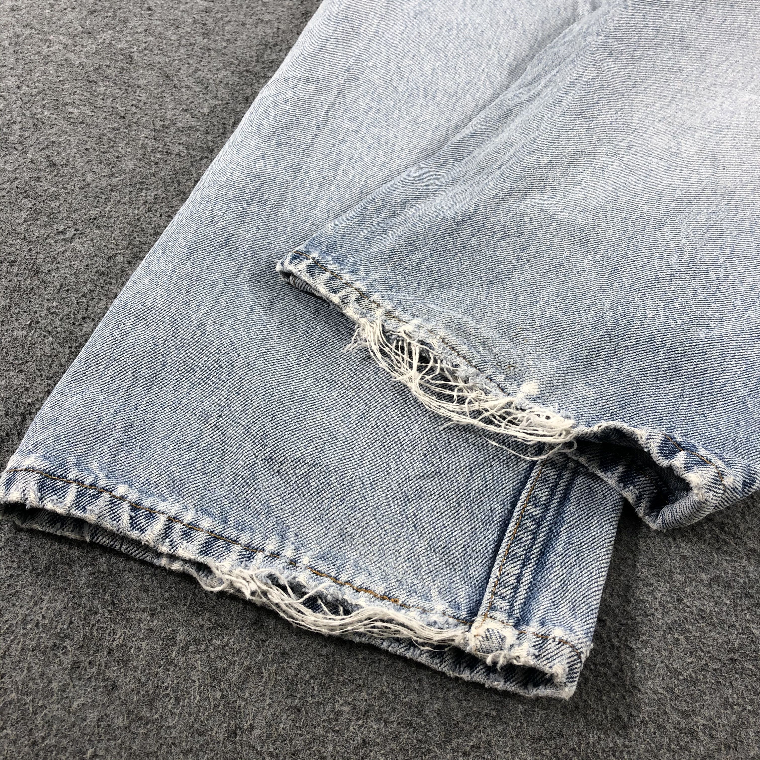 Levi's 90s Vintage Levis 501 Jeans-J2449 Size US 37 - 6 Thumbnail