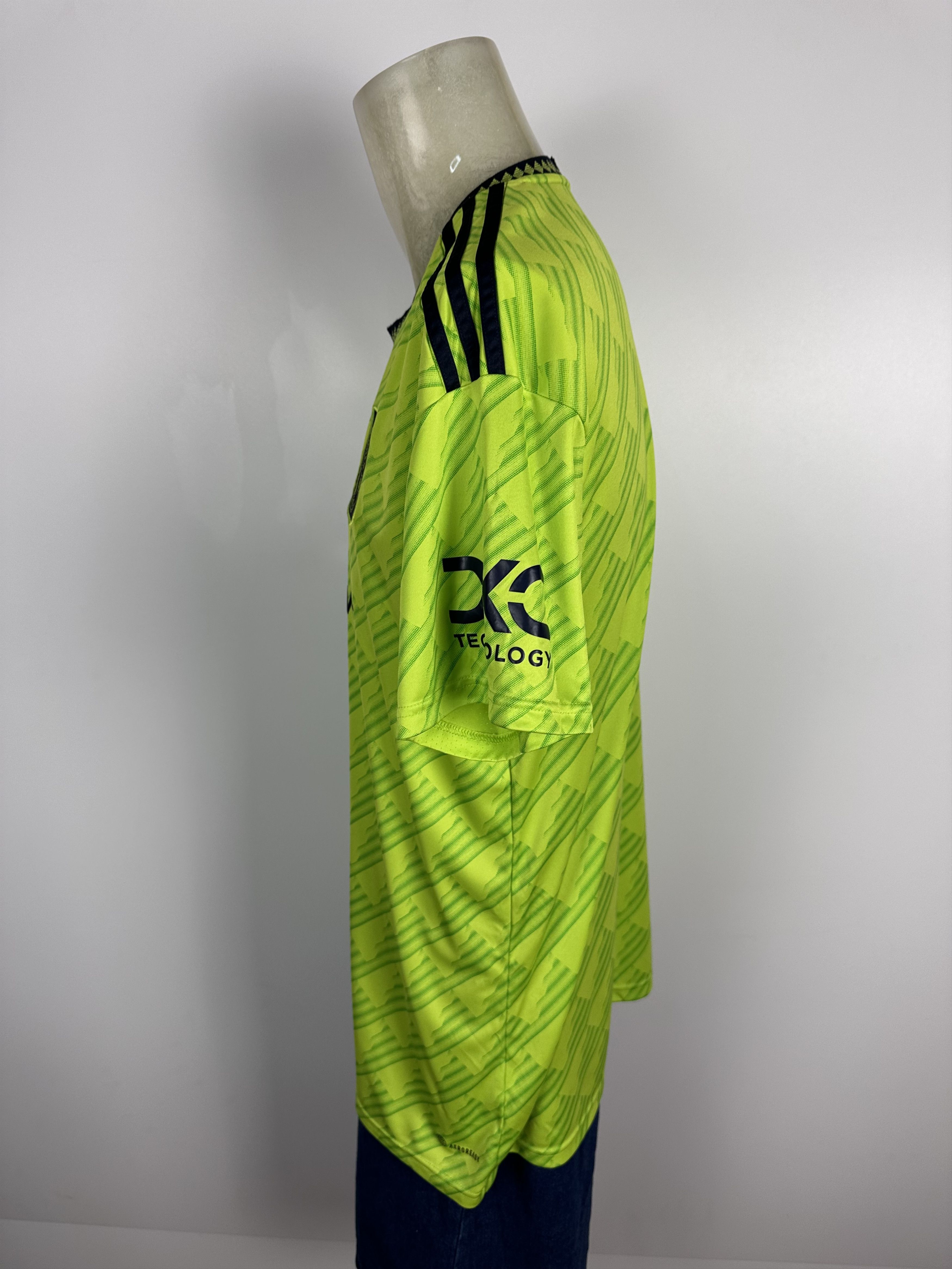 Adidas Manchester United 2022 23 Third Football Shirt Soccer Jersey Size US XL / EU 56 / 4 - 7 Thumbnail