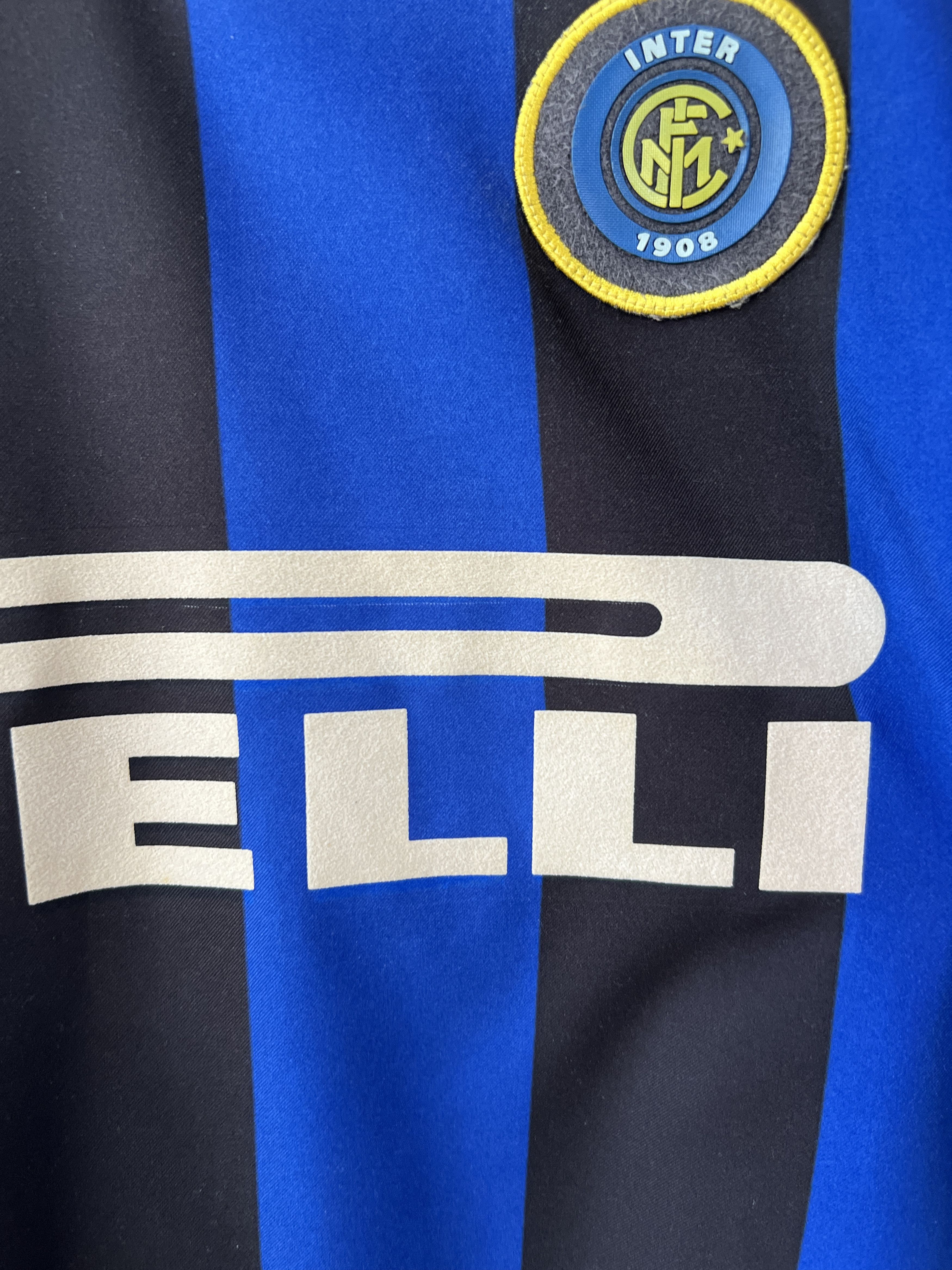 Nike (L fits XL) Inter Milan 2002-03 Home Kit Batistuta #19 Size US L / EU 52-54 / 3 - 9 Thumbnail