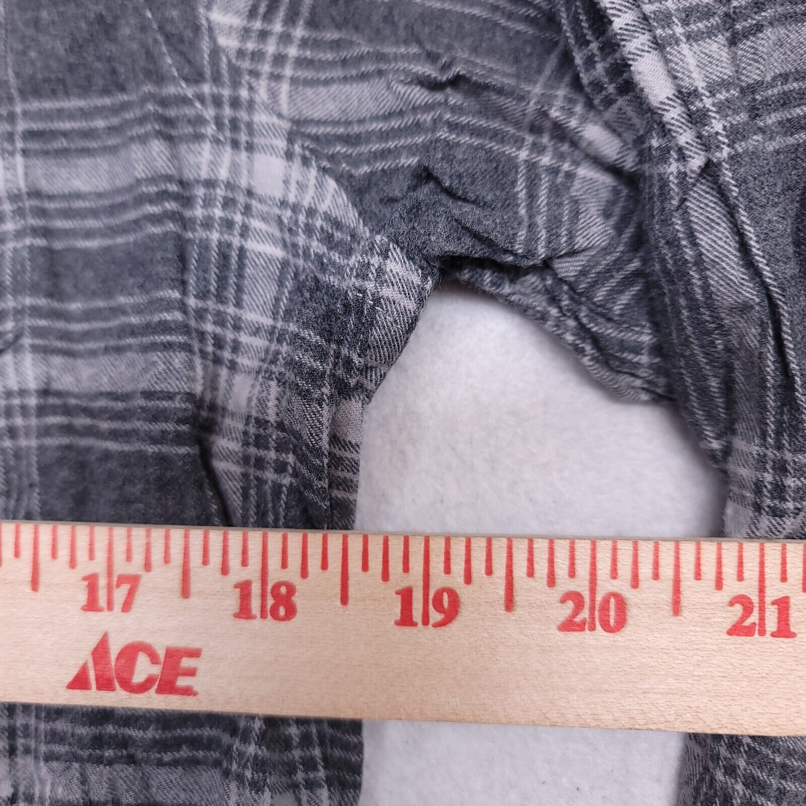 Structure Structure Tartan Flannel Shirt Mens Size M Gray White Size US M / EU 48-50 / 2 - 8 Thumbnail