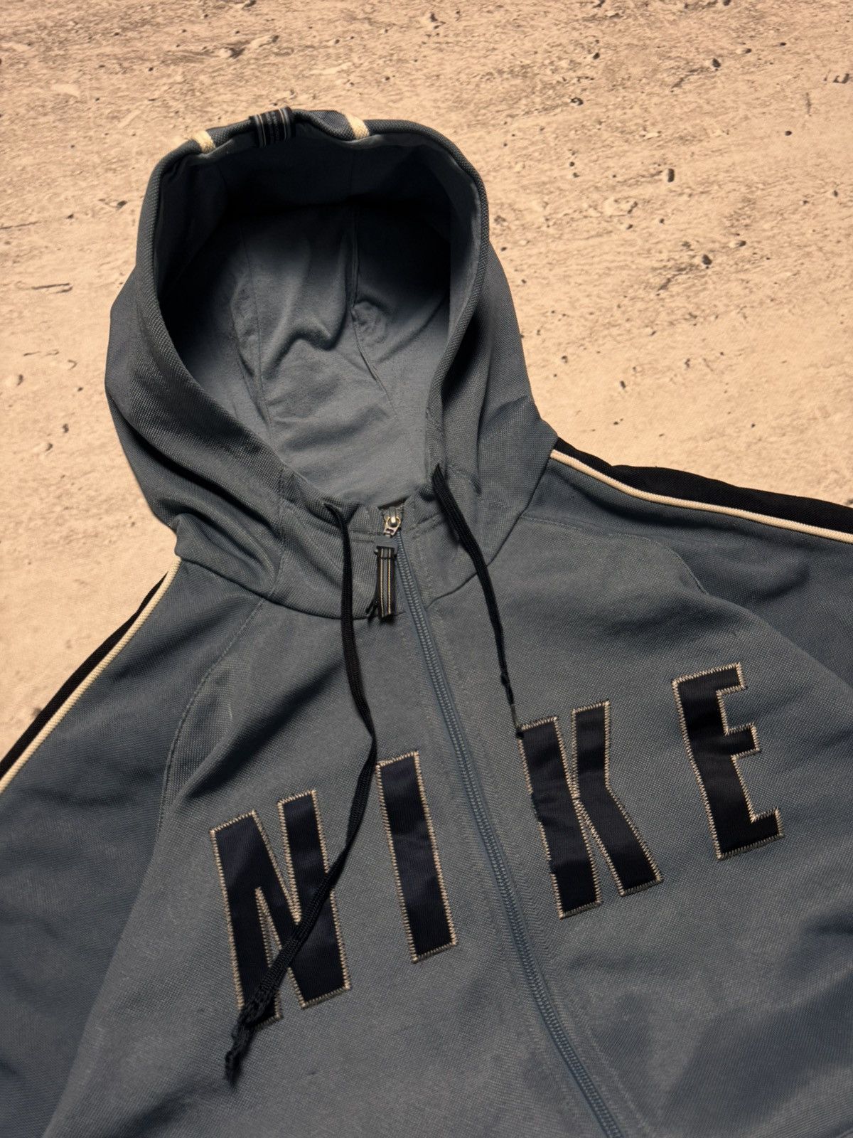 Nike × Vintage NIKE VINTAGE CENTER LOGO OVERSIZE BOXY ZIP HOODIE Size US L / EU 52-54 / 3 - 3 Thumbnail