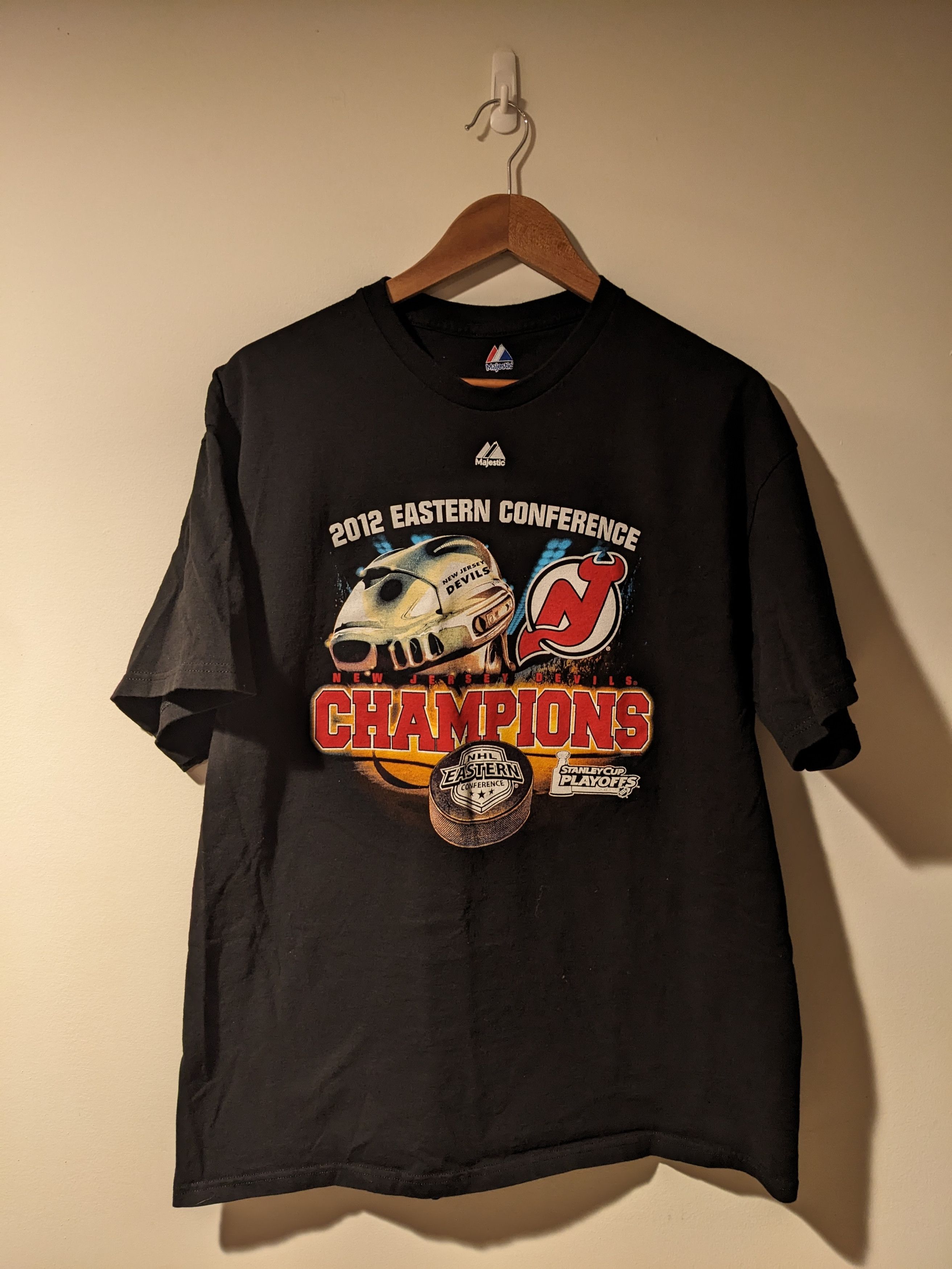 NHL × Vintage Vintage 2012 New Jersey Devils NHL Hockey Eastern T-Shirt Size US XL / EU 56 / 4 - 1 Thumbnail