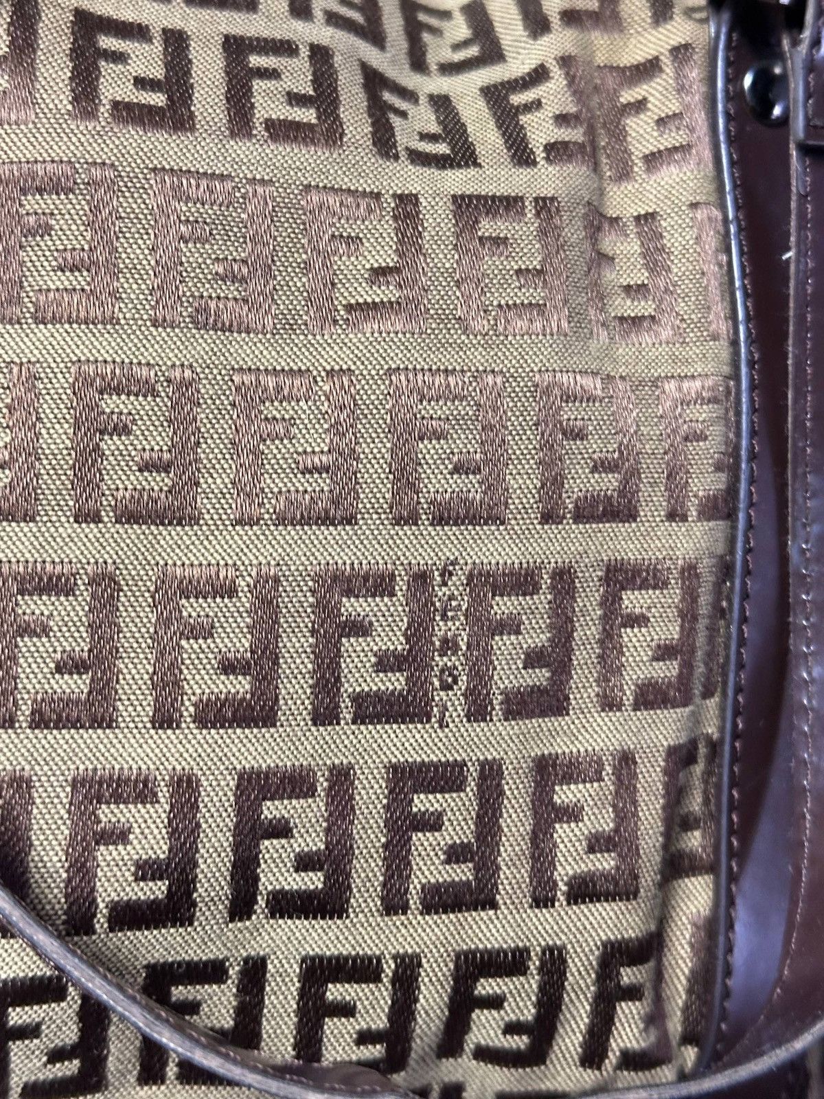 Fendi Vintage Fendi Monogram Shoulder Bag Rare Size ONE SIZE - 5 Thumbnail