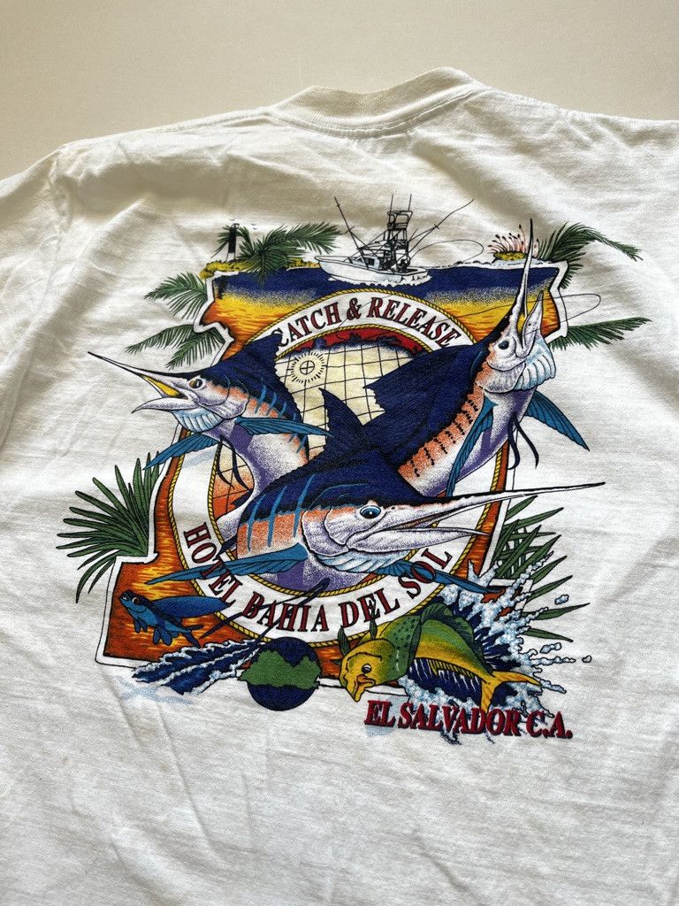 Vintage Vintage 90s Catch & Release Tee Size US XL / EU 56 / 4 - 3 Thumbnail