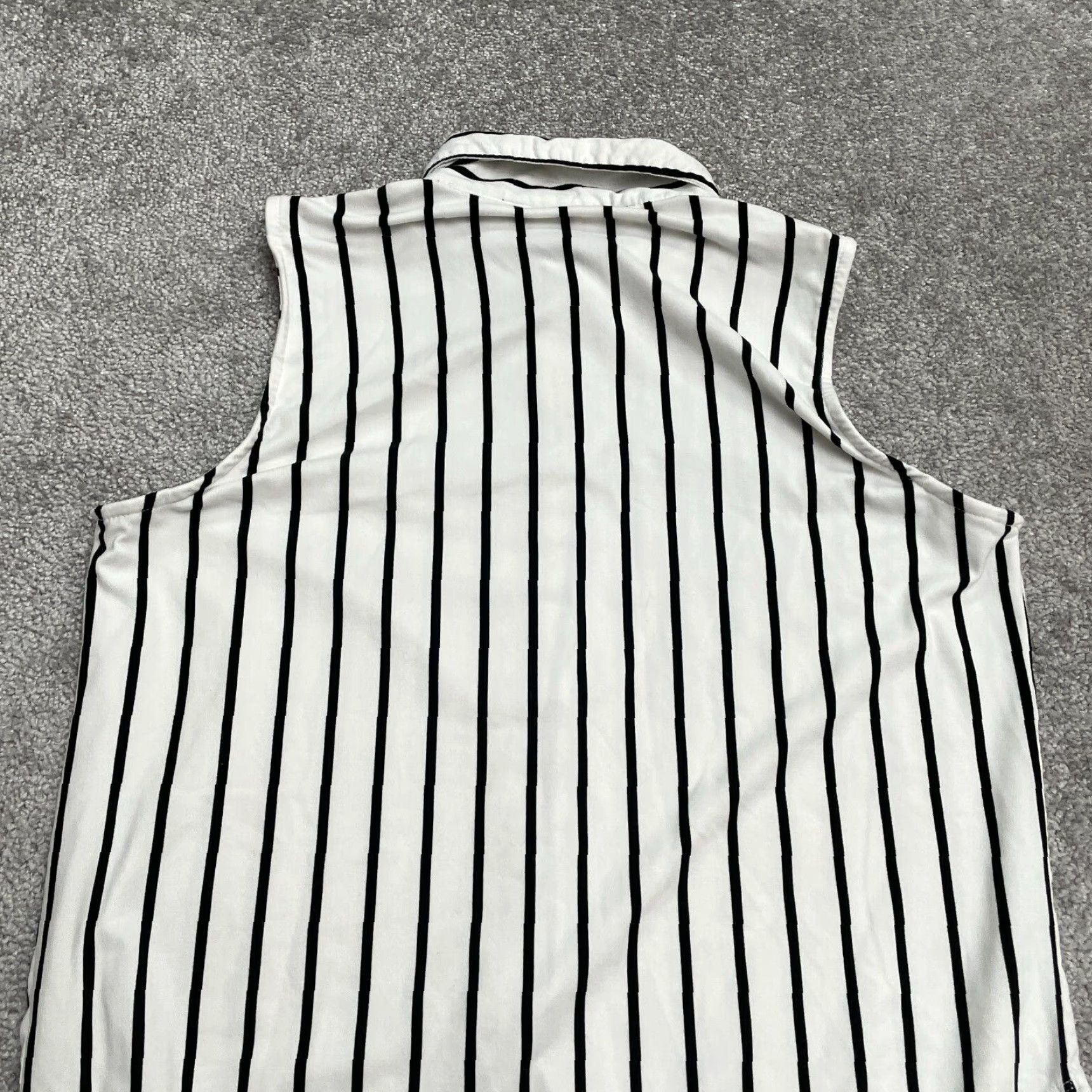 Vintage Polly & Esther Button Up Shirt Women's Large White Striped Sleeveless Casual Global Brand Shirt Top L White Womens Size L / US 10 / IT 46 - 4 Thumbnail