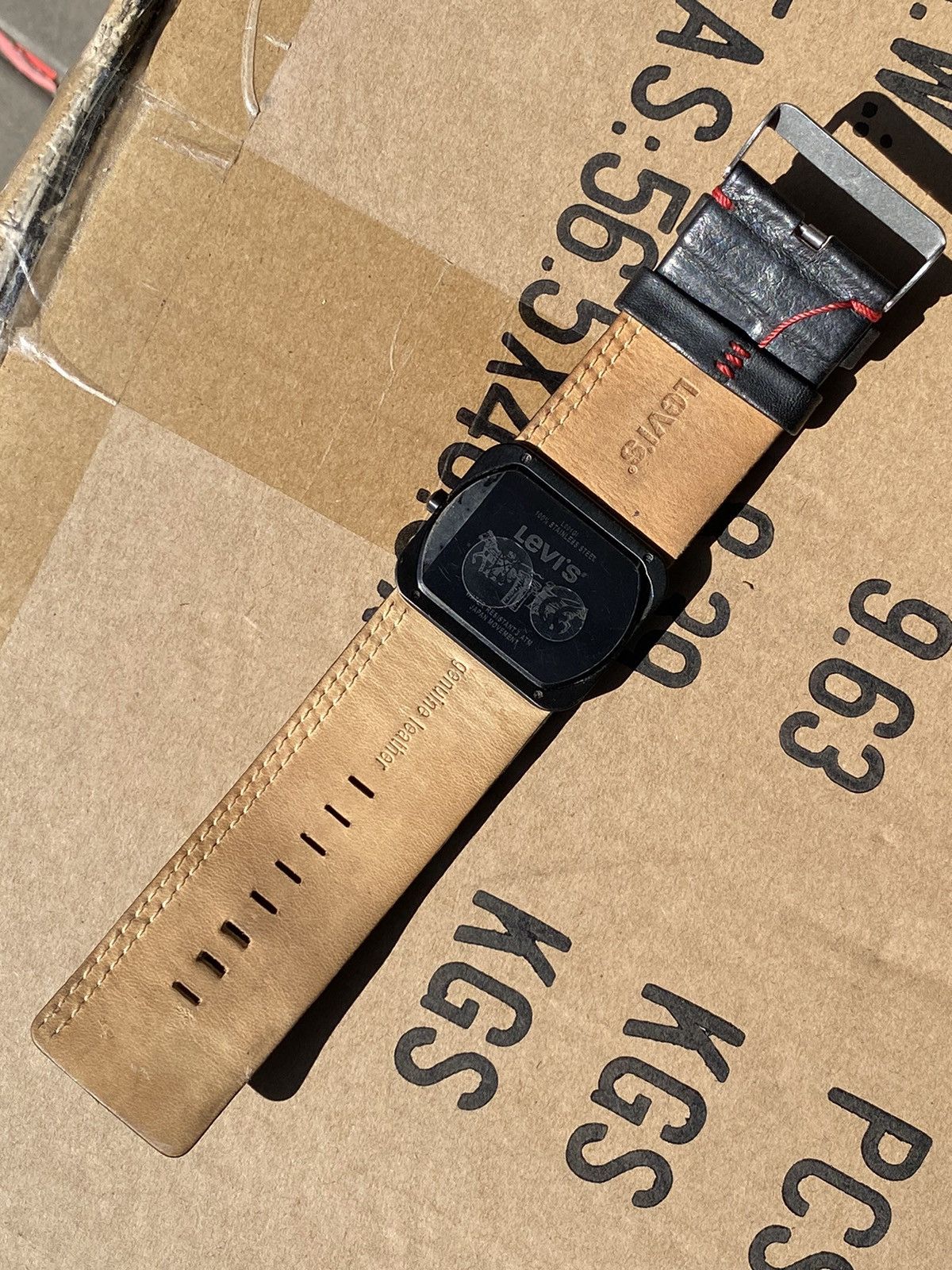 Levi's Levi’s Vintage Quartz Watch Black Leather American Brand Size ONE SIZE - 4 Thumbnail
