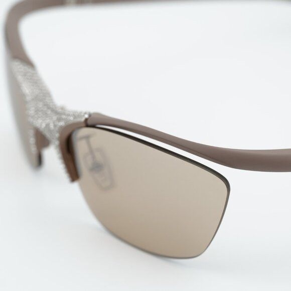 Fendi Fendi FE40176U 46G Sunglasses Beige Rimless Cat Eye Frame Size ONE SIZE - 2 Thumbnail