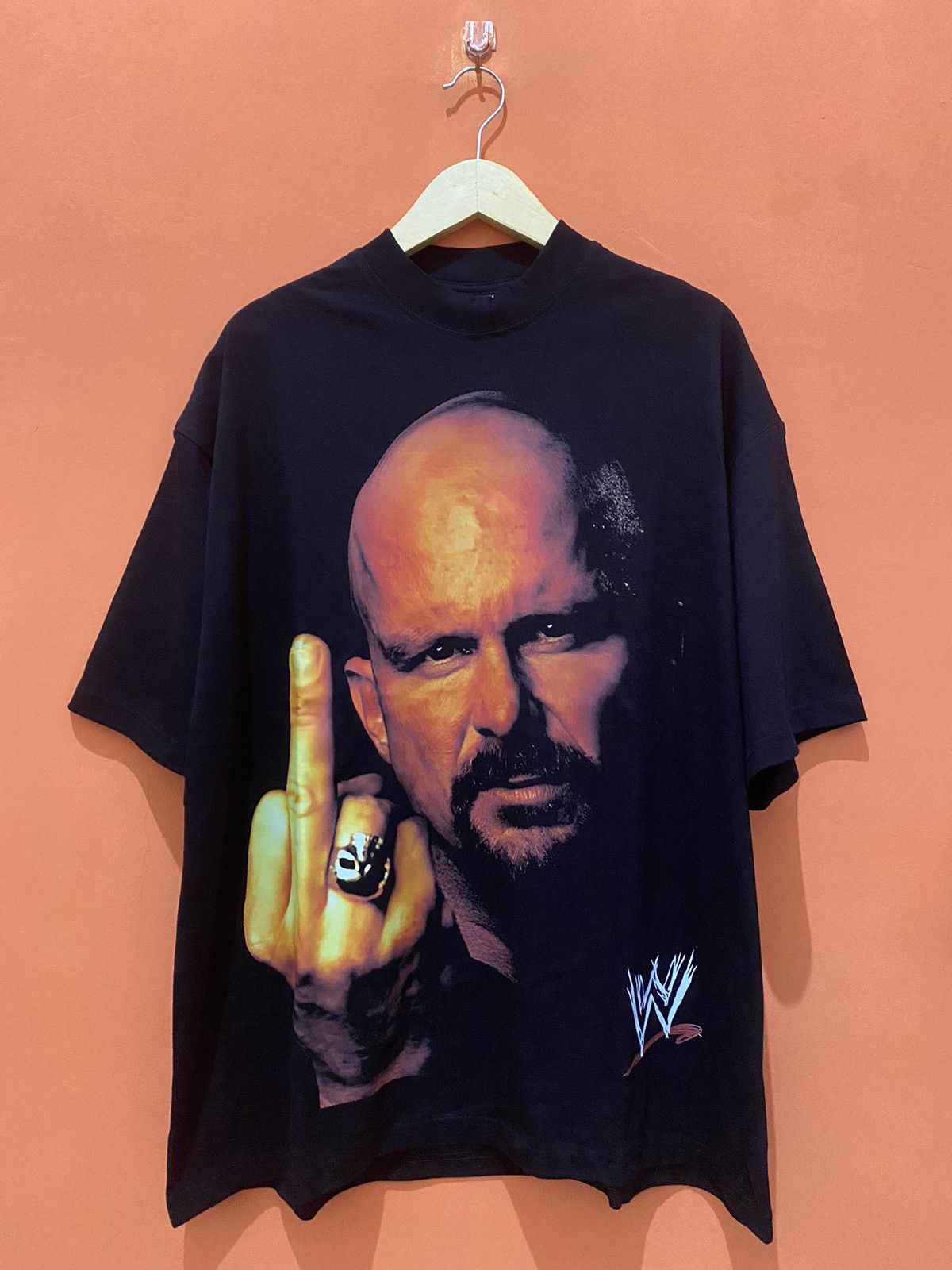 Band Tees 🔥RARE🔥 Stone Cold Smackdown Wrestling Mankind boot tee Size US L / EU 52-54 / 3 - 1 Thumbnail