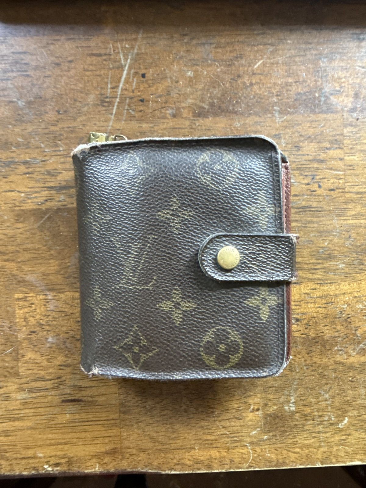 Louis Vuitton Monogram Zipper Wallet Size ONE SIZE - 18 Thumbnail