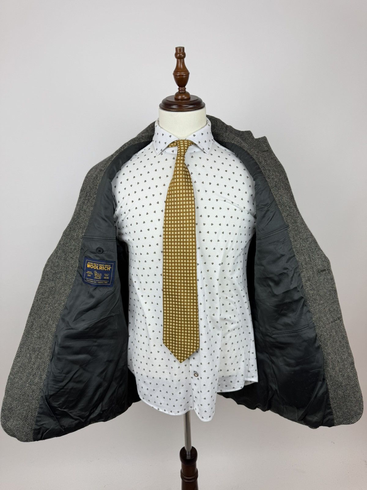 Woolrich Woolen Mills WOOLRICH JOHN RICH And BROS. Tweed Sport Vintage Blazer Size 42L - 10 Thumbnail