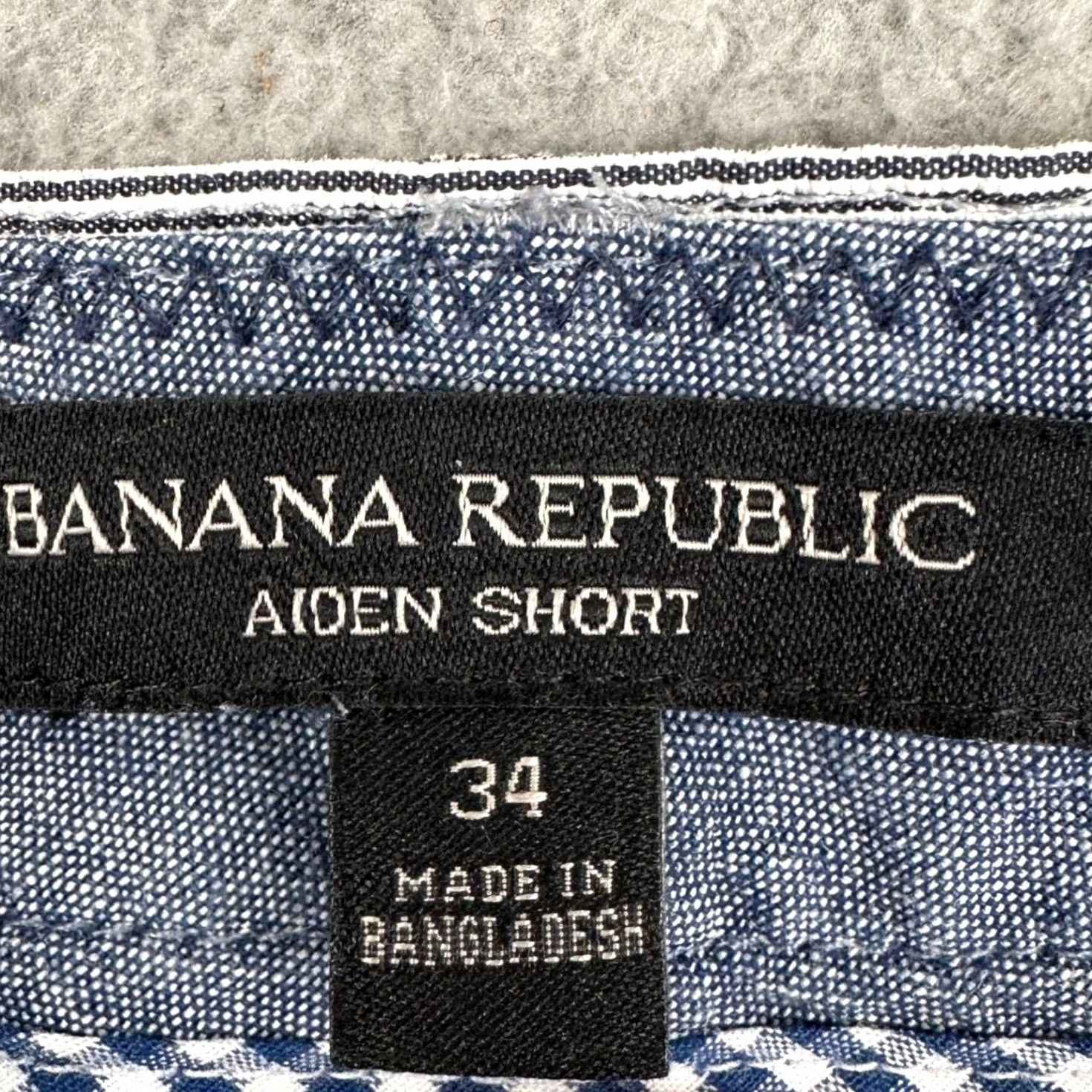 Banana Republic Banana Republic Aiden Short Mens 34 Blue White Slim Fit Khaki Striped Chino Casual EUC Size US 34 / EU 50 - 3 Thumbnail