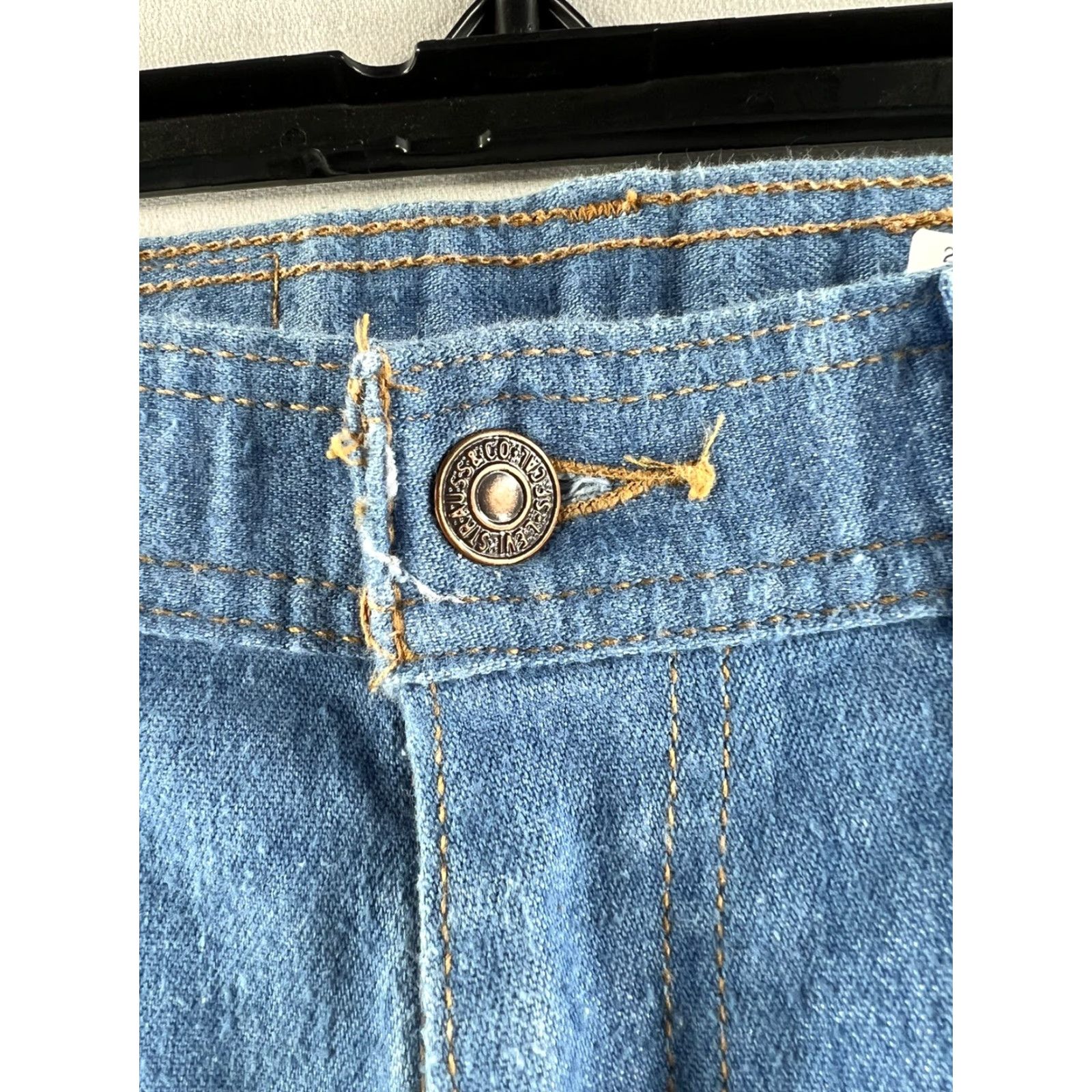 Levi's VINTAGE Levi's Denim Jeans Baggy Straight Leg 34x26 Medium Wash Blue Men's Jeans 505 USA 34 Inseam 26 Regular Rise High Straight Size US 34 / EU 50 - 5 Thumbnail