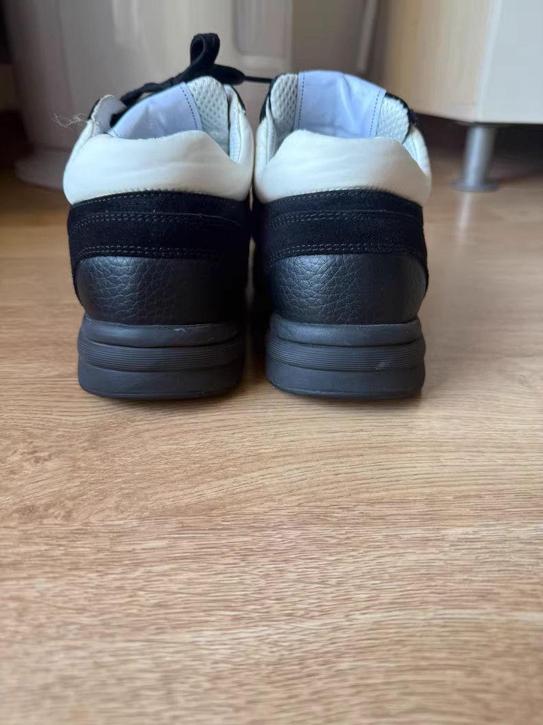 Chanel Chanel Black and White Sneakers Size US 7.5 / EU 40-41 - 5 Thumbnail