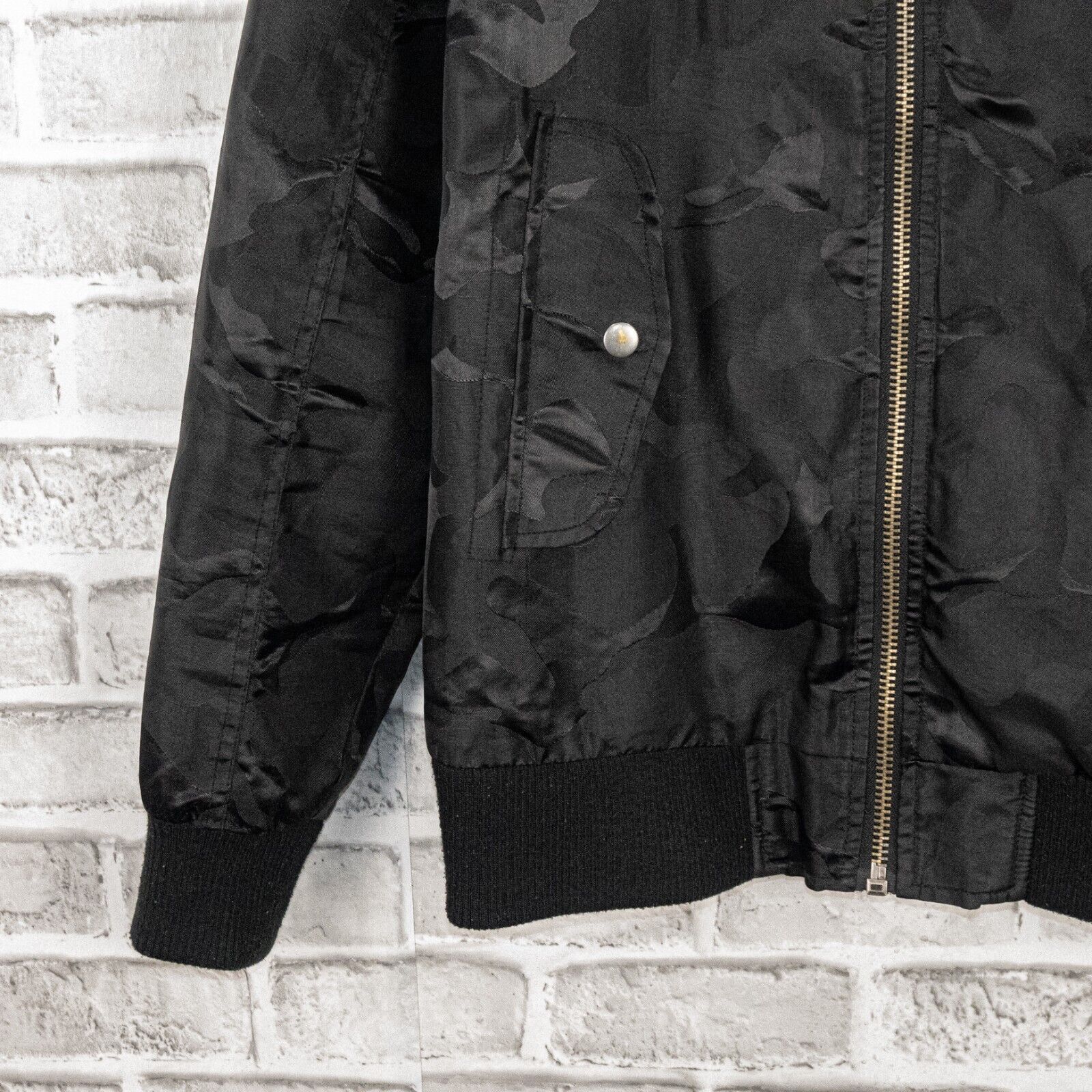 Other Rough Trade Gear Men's Black Camo Bomber Jacket Size Small Size US S / EU 44-46 / 1 - 7 Thumbnail