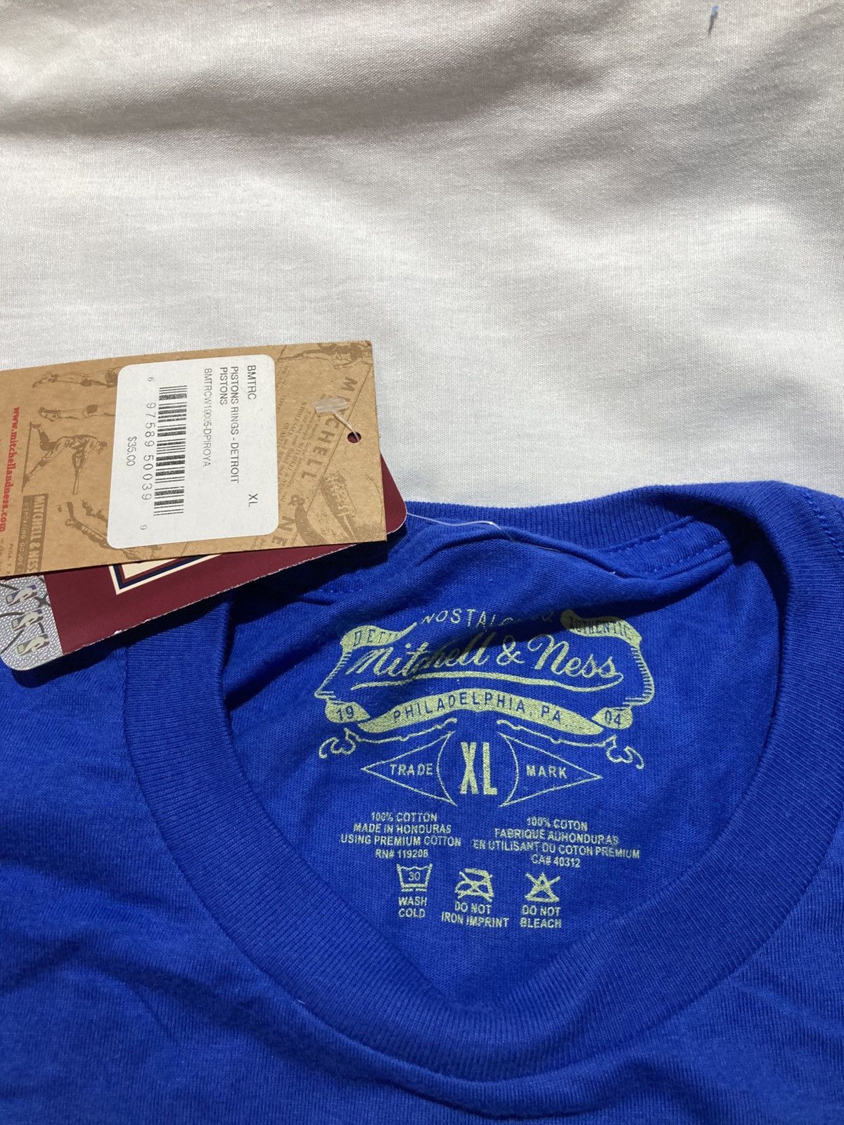 Mitchell & Ness Detroit Pistons 1989-90’ Champions T-shirt, Men’s size XL Size US XL / EU 56 / 4 - 4 Thumbnail