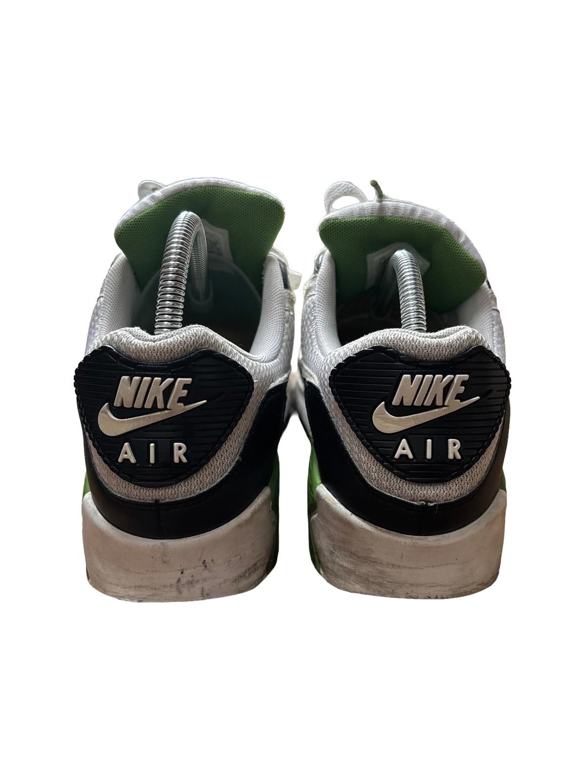 Nike Nike Air Max 90 Chlorophyll White Green UK 8.5 Size US 9.5 / EU 42-43 - 4 Thumbnail
