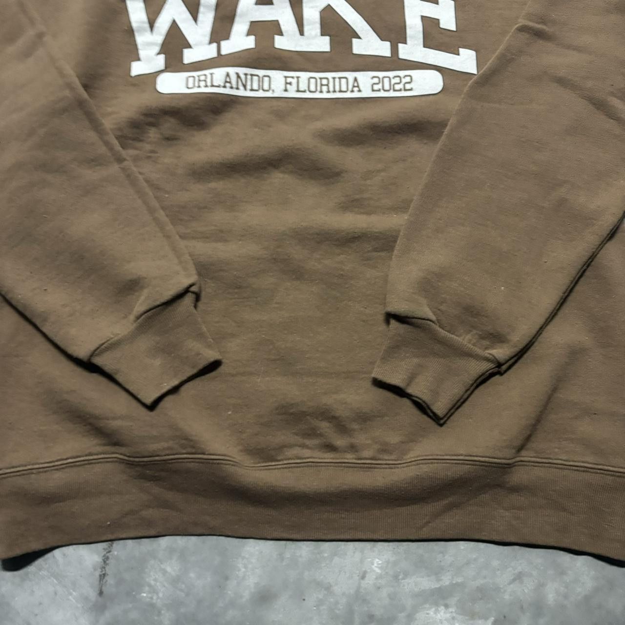 Japanese Brand × Vintage Crazy Vintage Y2K/2000s Brown Wake Spellout Streetwear Essential Crewneck! Size US M / EU 48-50 / 2 - 5 Thumbnail
