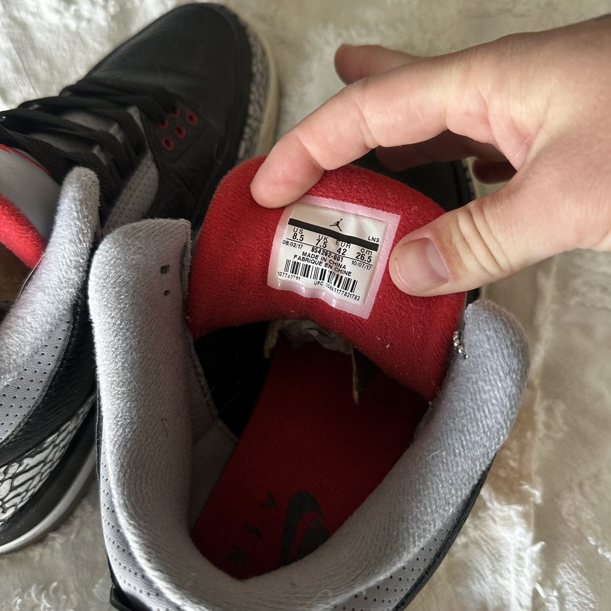 Jordan Brand × Nike Air Jordan 3 Retro Black Cement 2018 Size US 8.5 / EU 41-42 - 9 Thumbnail