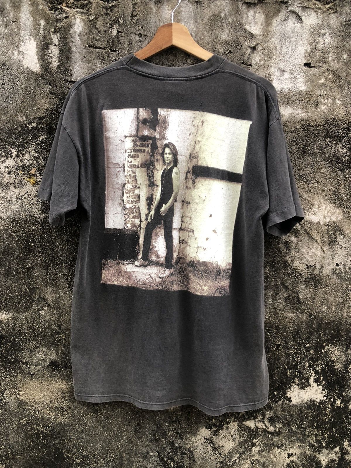 Band Tees × Bon Jovi × Vintage Vintage 90s Bon Jovi "Crossroad" Tshirt Size US L / EU 52-54 / 3 - 2 Thumbnail