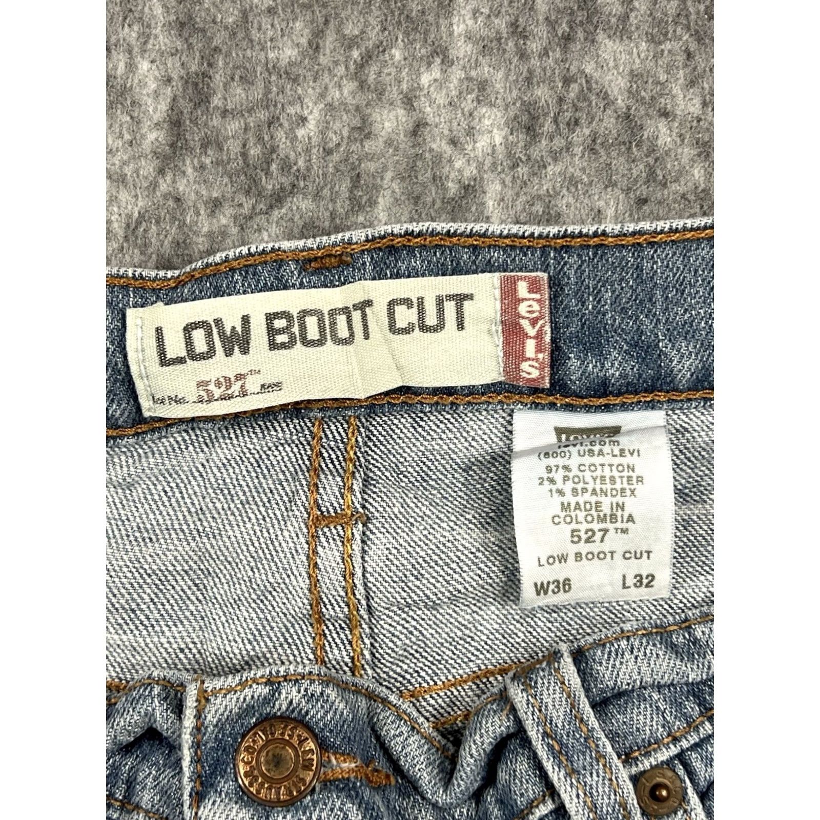 Levi's VTG Levi's 527 Jeans Jeans Bootcut Regular 36x26 32x36 Denim Blue Cotton 5-Pocket Men/Men's VTG 80s 90s Casual Pants Size US 5 / EU 37 - 6 Thumbnail