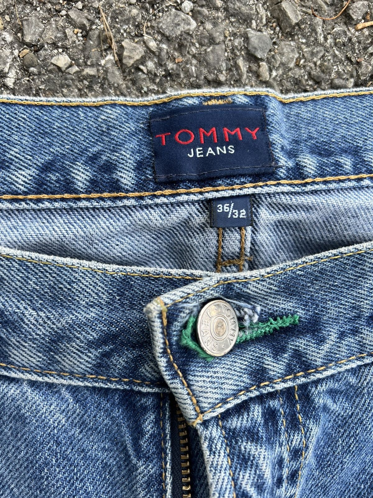 Tommy Hilfiger × Tommy Jeans Vintage 90's Tommy Hilfiger Denim Size US 36 / EU 52 - 5 Thumbnail