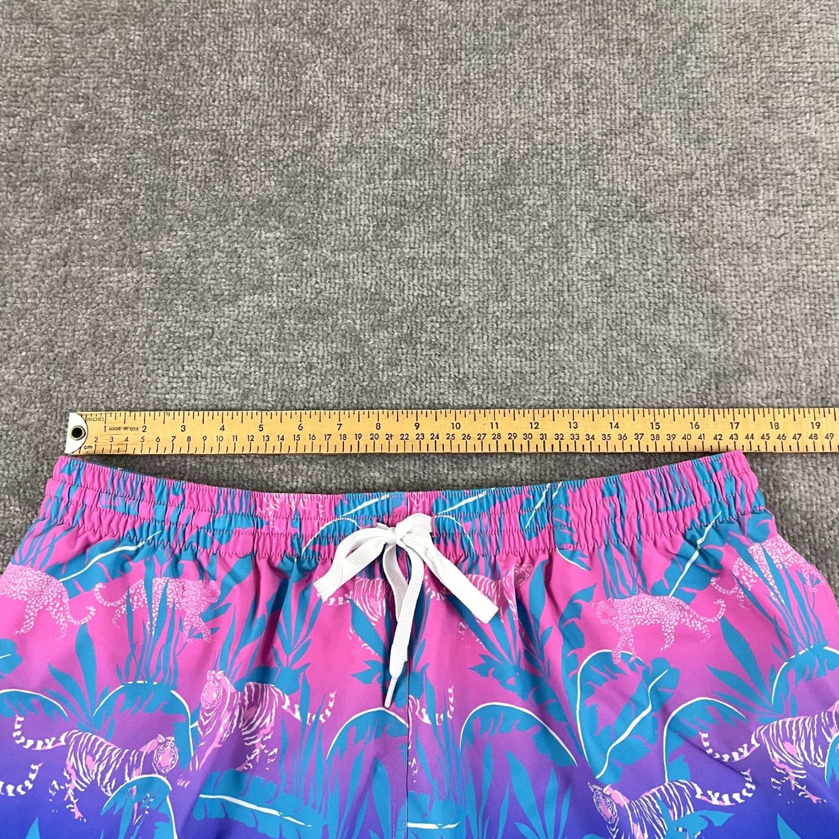 Chubbies Chubbies Trunks Mens 2XL 7" Lined Hydrofoils Floral Tiger Pink Blue Board Size US 39 - 4 Thumbnail