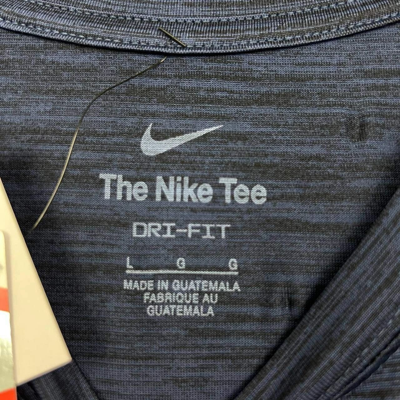 Nike Nike Dri-Fit Shirt Men Arizona Wildcats NCAA Crew Neck New L Size US L / EU 52-54 / 3 - 3 Thumbnail