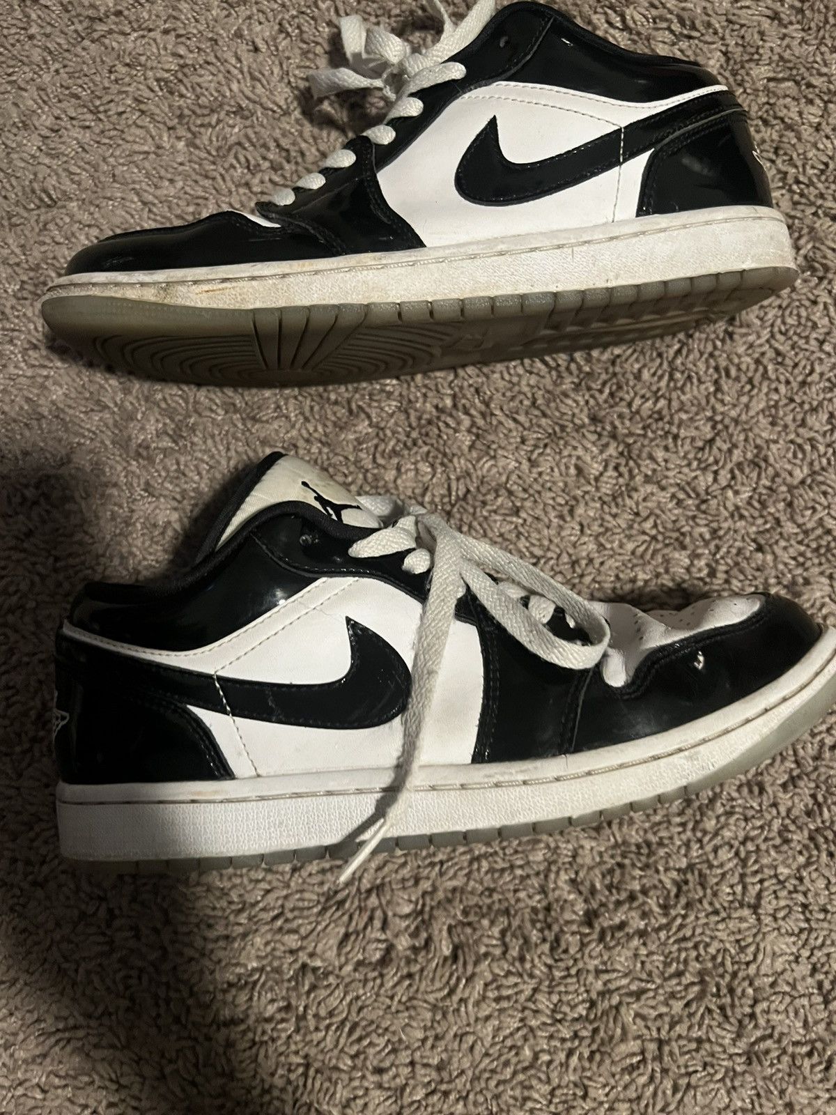 Jordan Brand Jordan 1 Concord Low SE Size US 8 / EU 41 - 1 Thumbnail