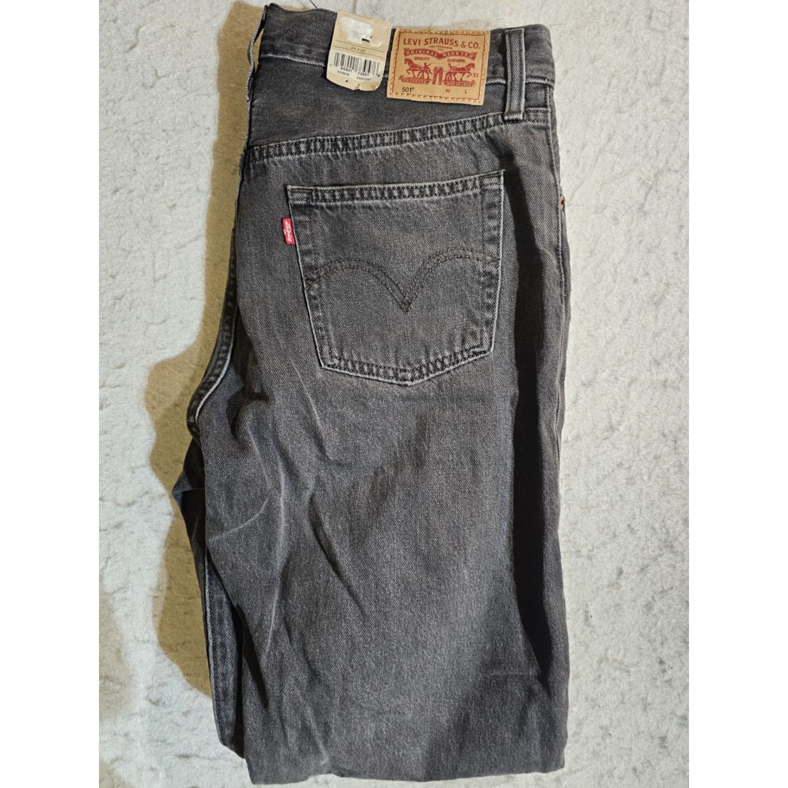 Levi's NWTs Levi's 501 Original Button Fly Jeans Black High Rise Fitted Through Hip & Thigh Womens 29x30 Slim Denim Cotton Dark Size 29" - 2 Thumbnail