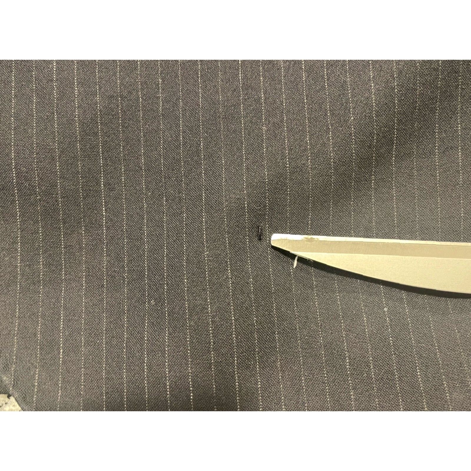 Loro Piana Loro Piana J Crew Blazer - Black Pin Stripe Two-Button Single-Breasted Notch Lapel Wool 120s 40L Mens Size 40R - 6 Thumbnail